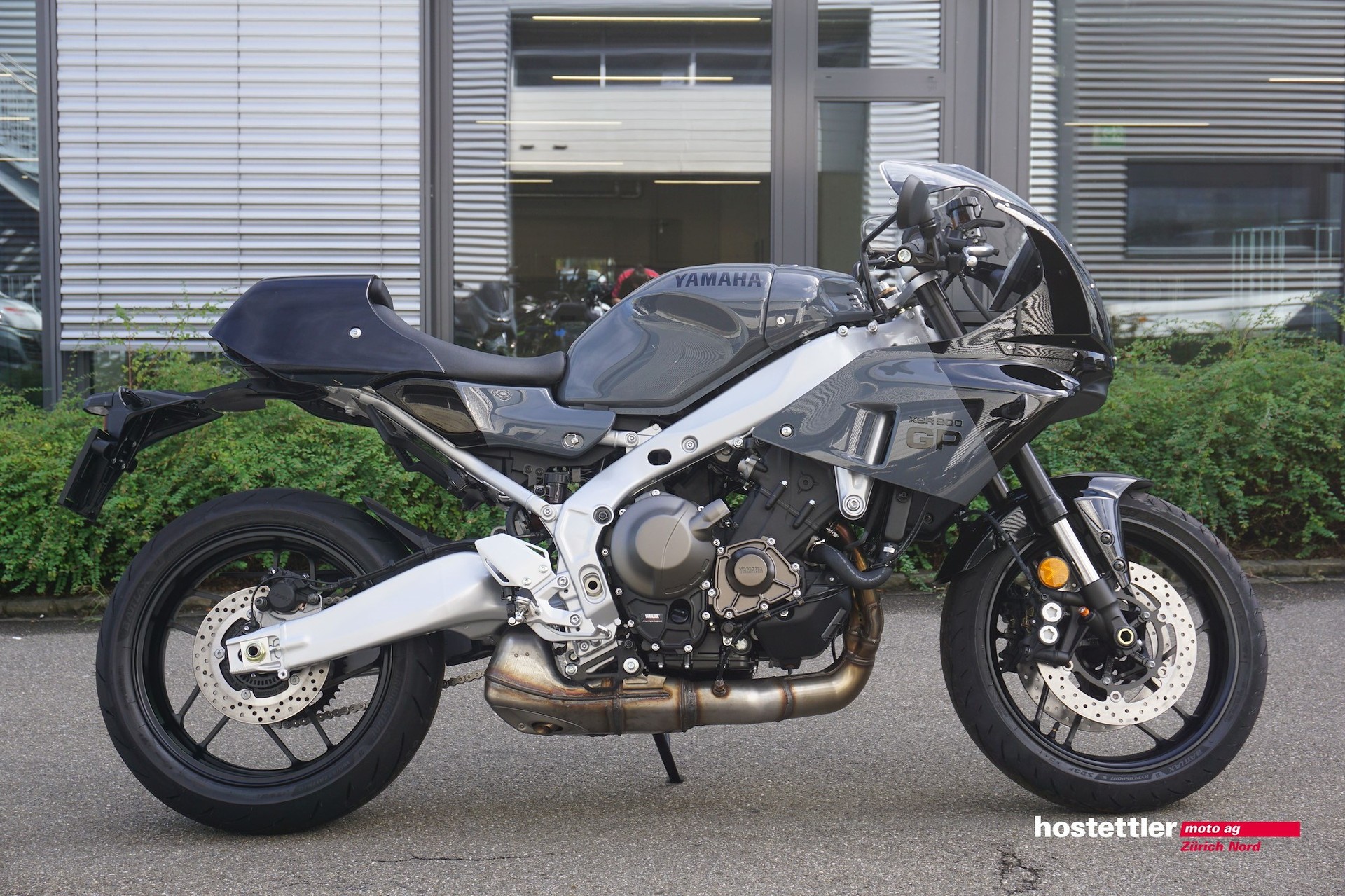 YAMAHA XSR 900 GP ABS-showroom-element-1