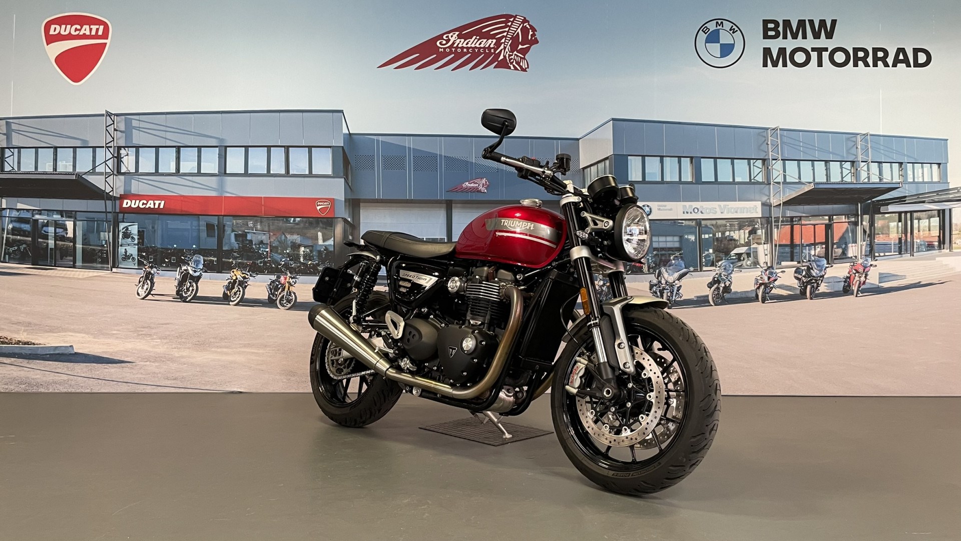 TRIUMPH Speed Twin 1200 Amortisseurs Ohlins STX-36 Blackline