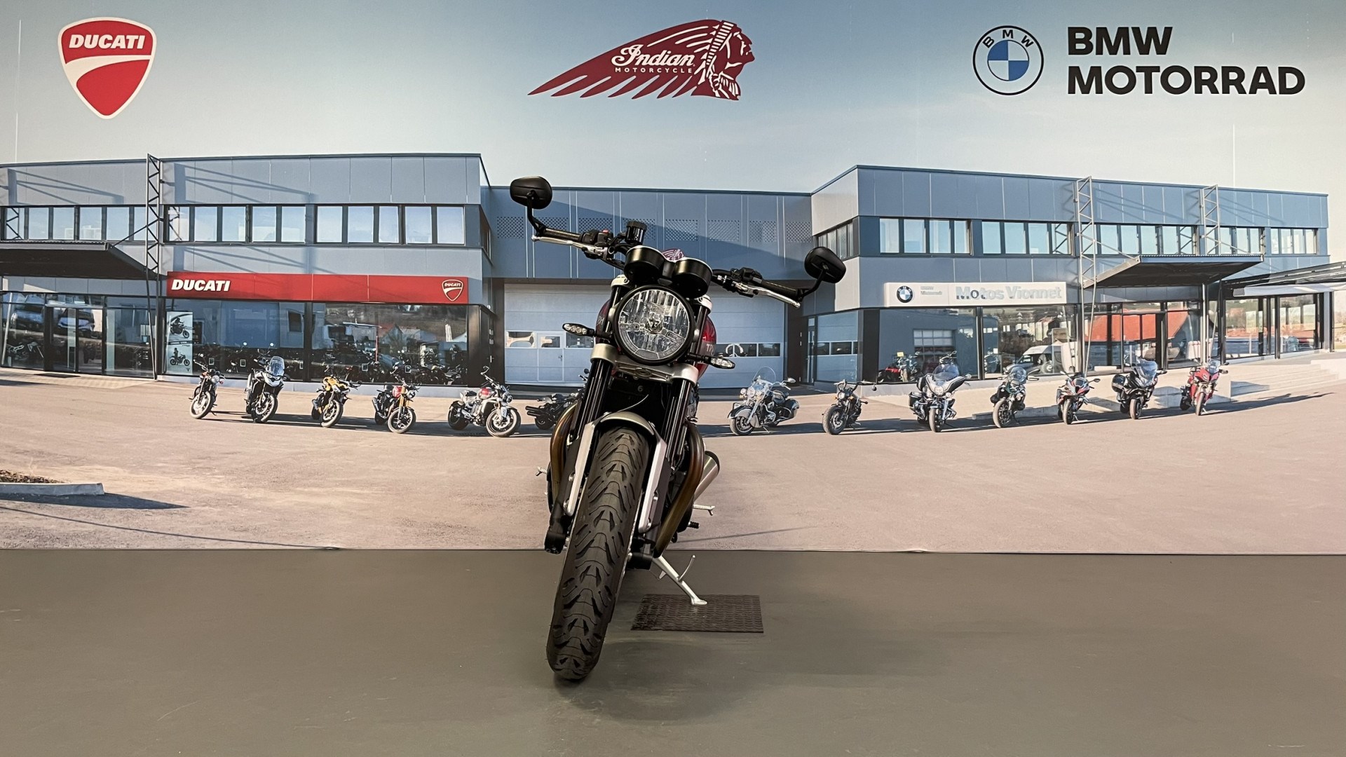 TRIUMPH Speed Twin 1200 Amortisseurs Ohlins STX-36 Blackline-showroom-element-1
