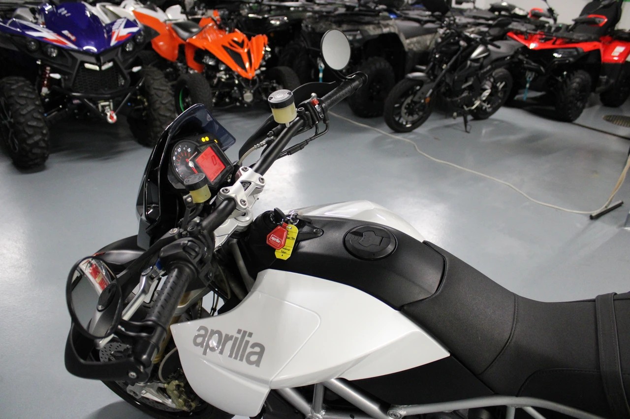 APRILIA Dorsoduro 1200 ABS/TC-image-10