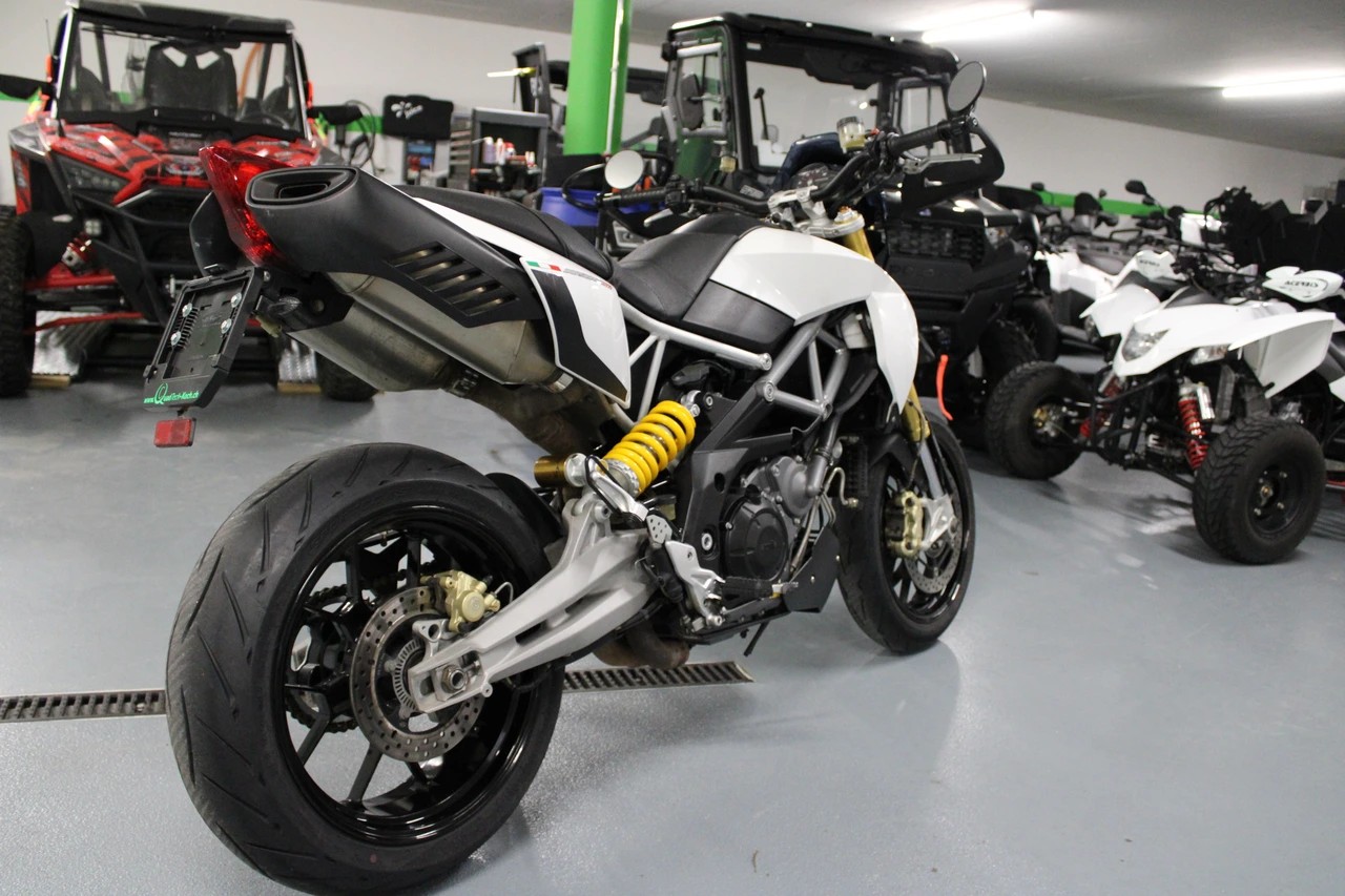 APRILIA Dorsoduro 1200 ABS/TC-image-4