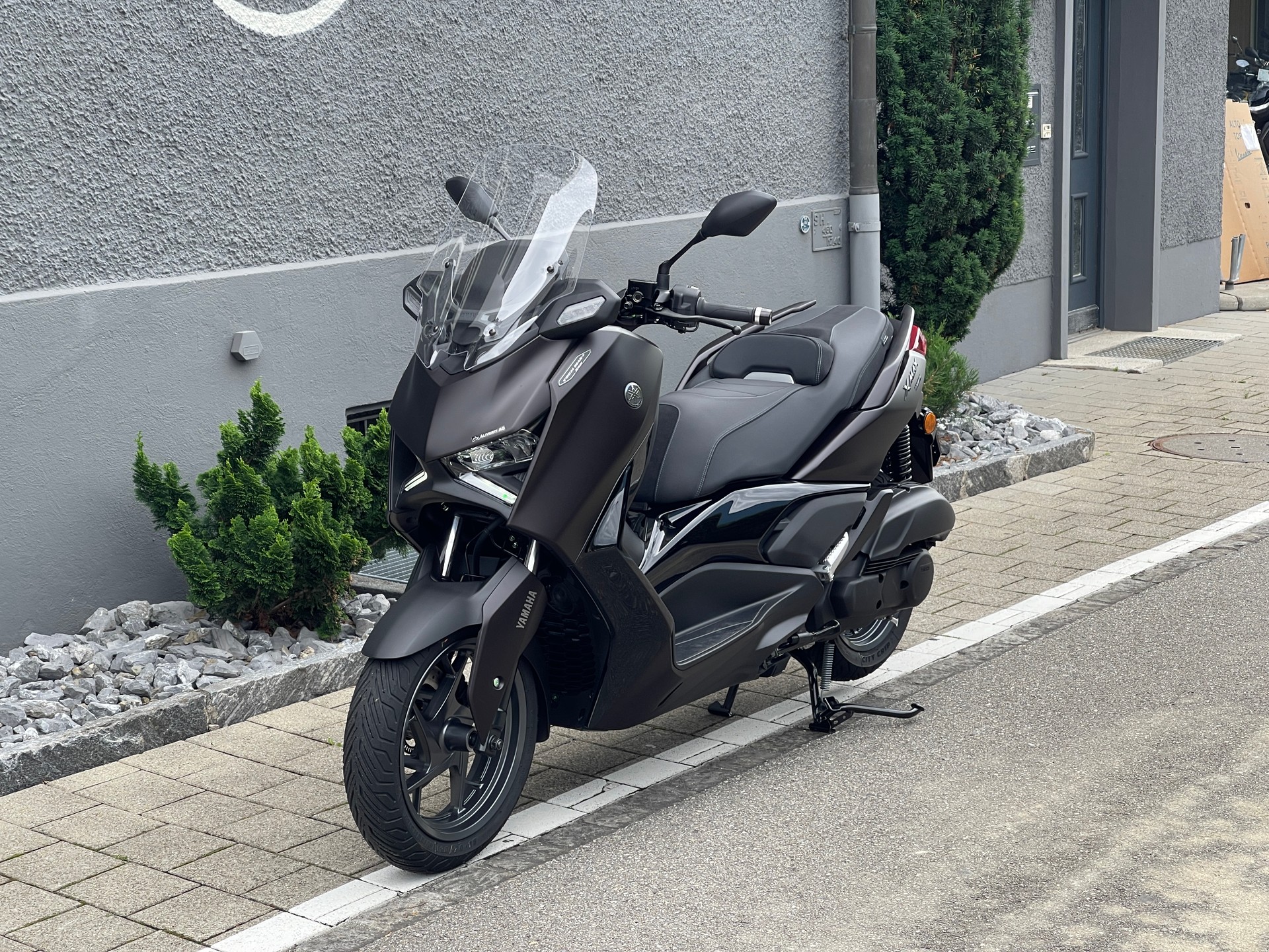 Xmax 125 Xmax 250 Caratteristiche YAMAHA XMAX 125 ABS X-Max 2021
