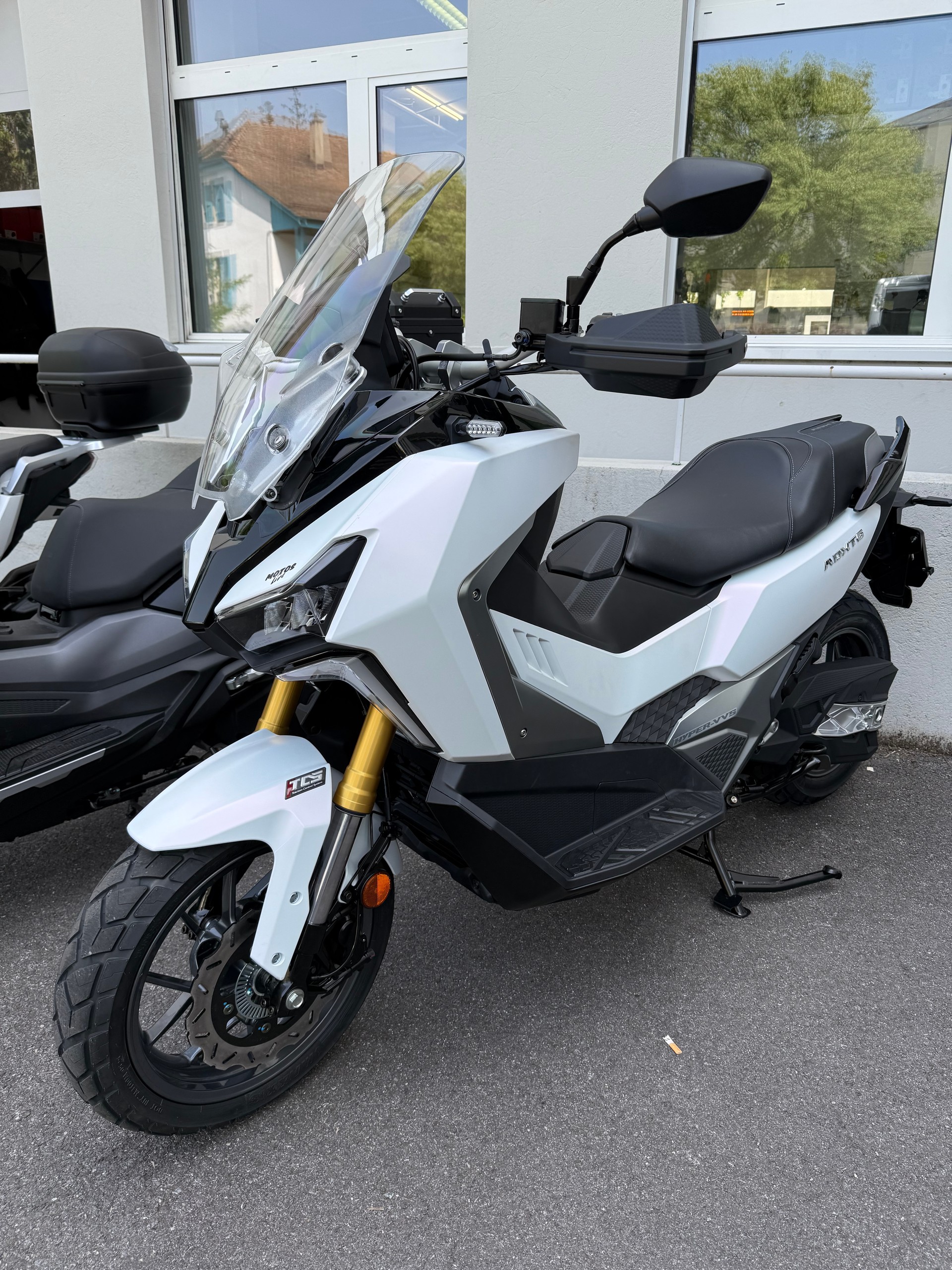 SYM ADX TG 400-image-3