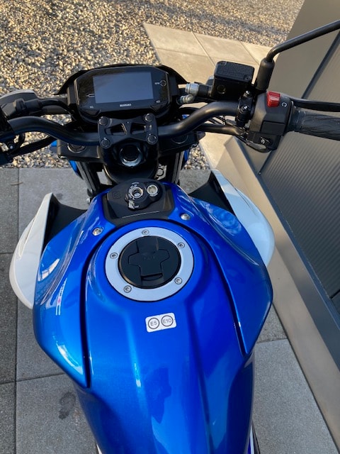 SUZUKI GSX-S 125-image-5