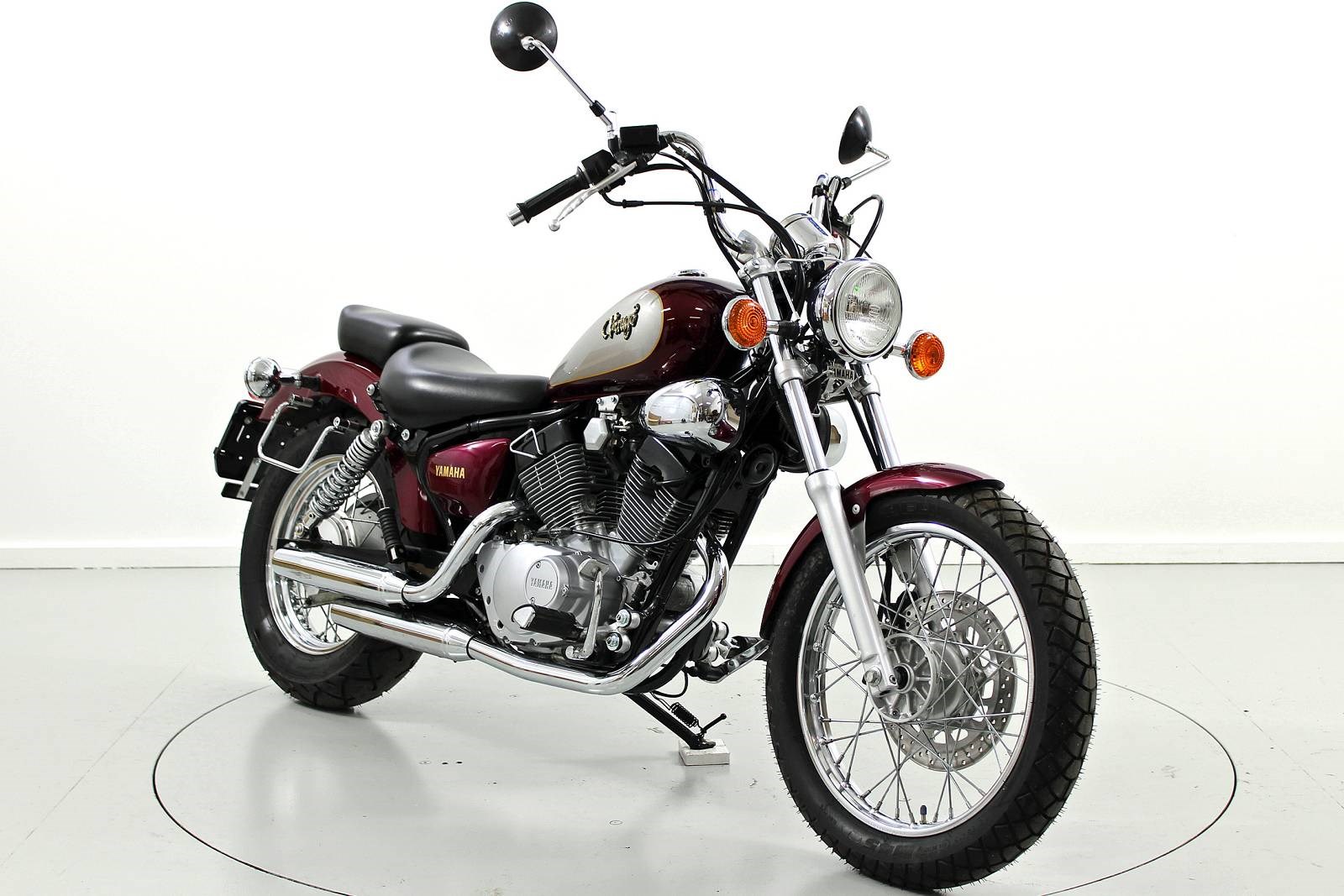 YAMAHA XV 125-showroom-element-1