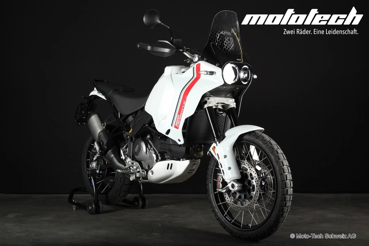 DUCATI Desert X (35kW)-showroom-element-1
