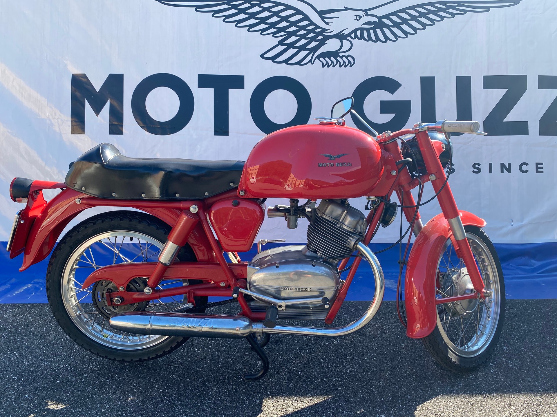 MOTO GUZZI Stornello Sport-showroom-element-2