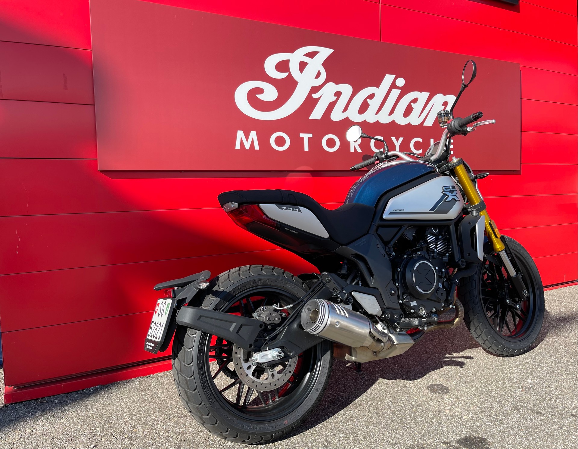 CF MOTO 700 CL-X Heritage-showroom-element-3