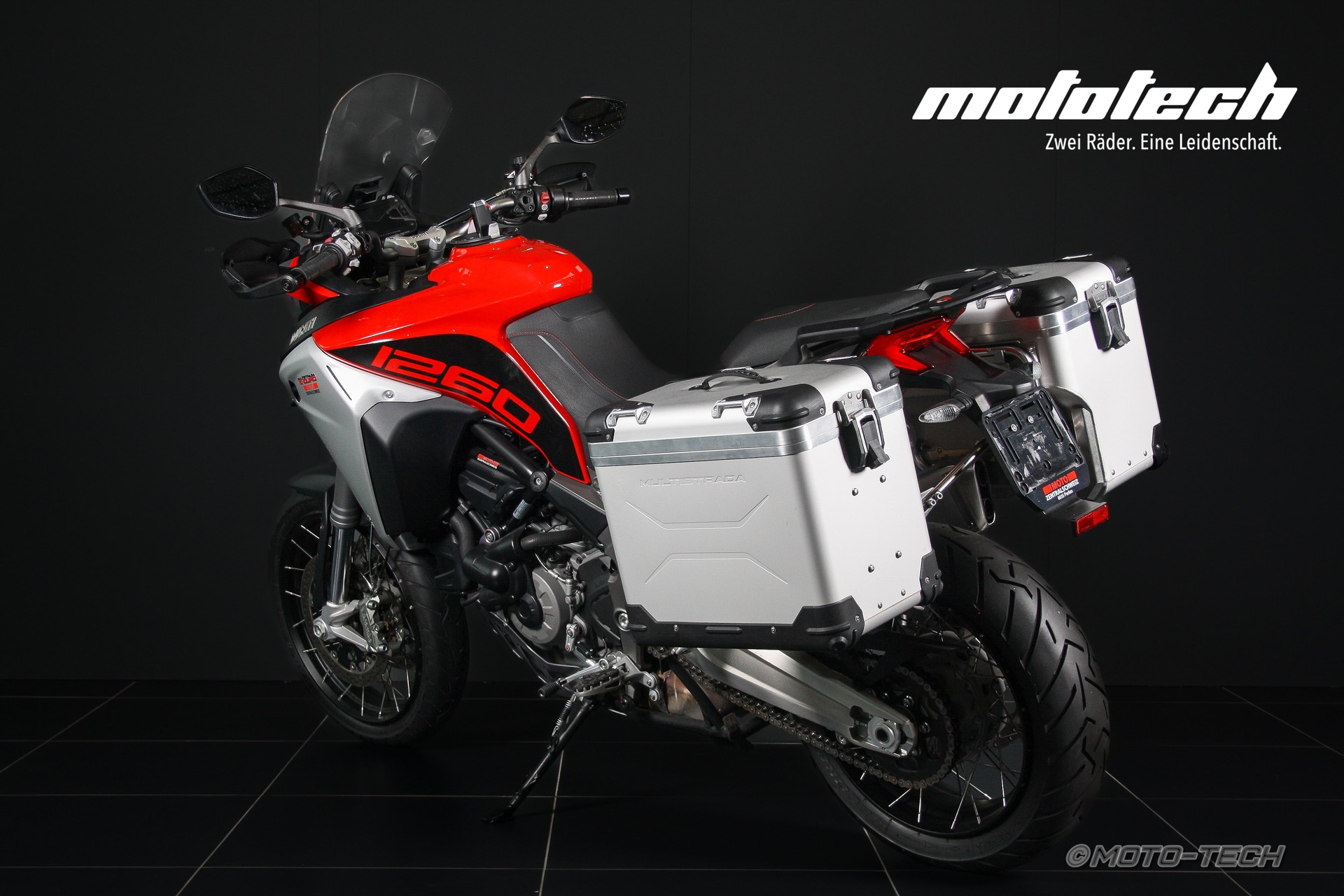 DUCATI Multistrada 1260 Enduro-showroom-element-2