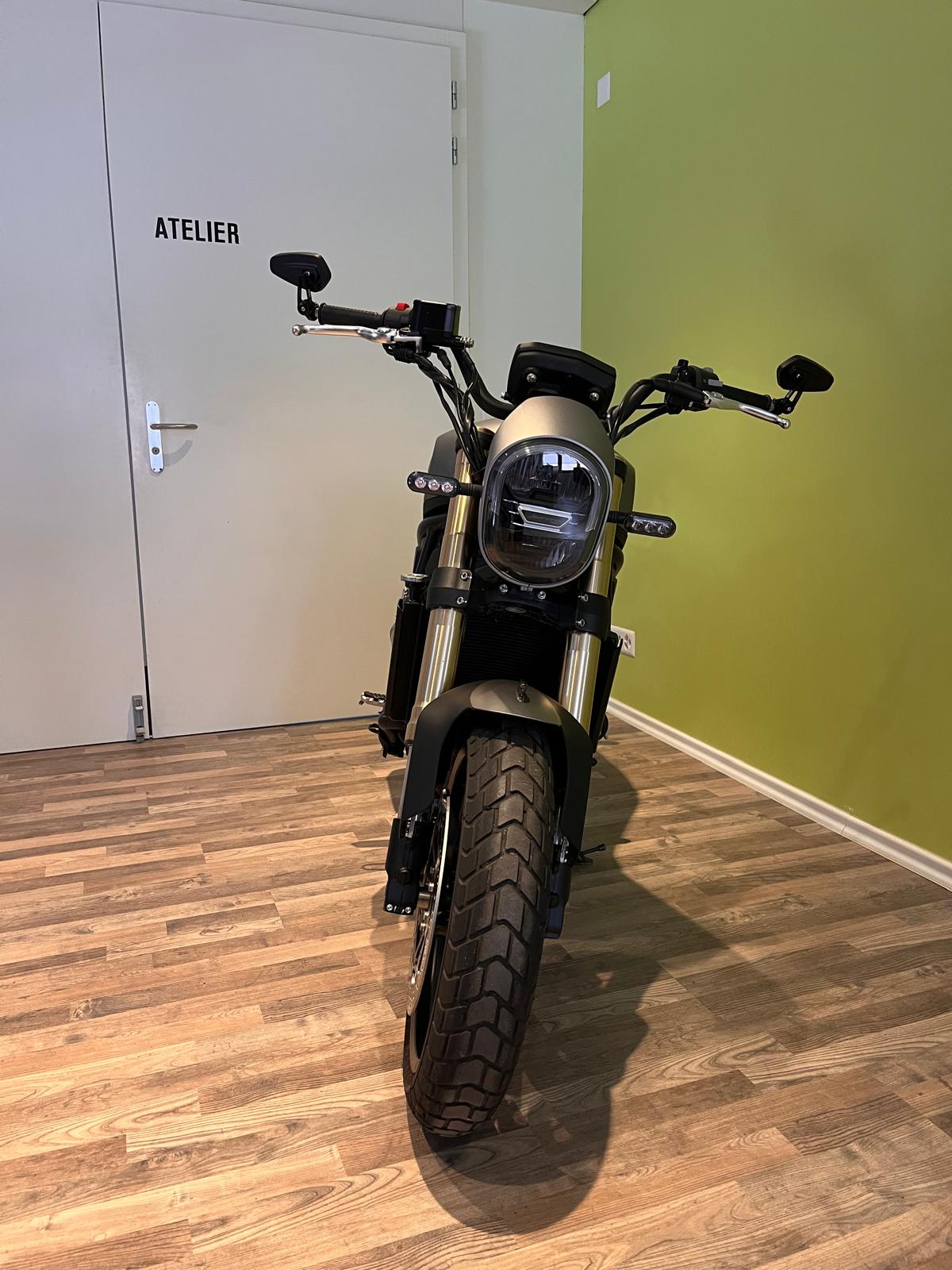 BENELLI Leoncino 800-image-2