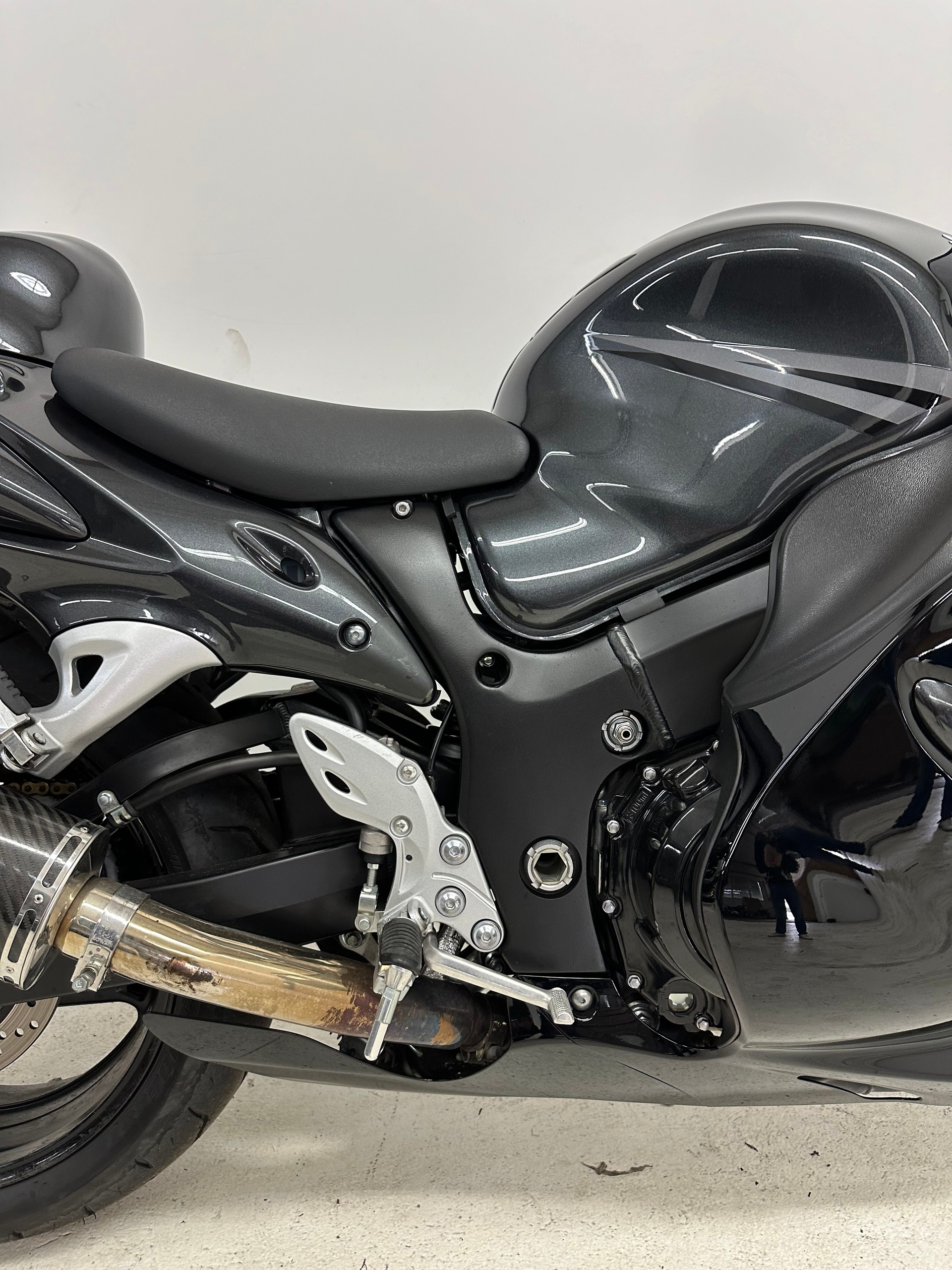 SUZUKI GSX 1300 RZ Hayabusa K8-showroom-element-2