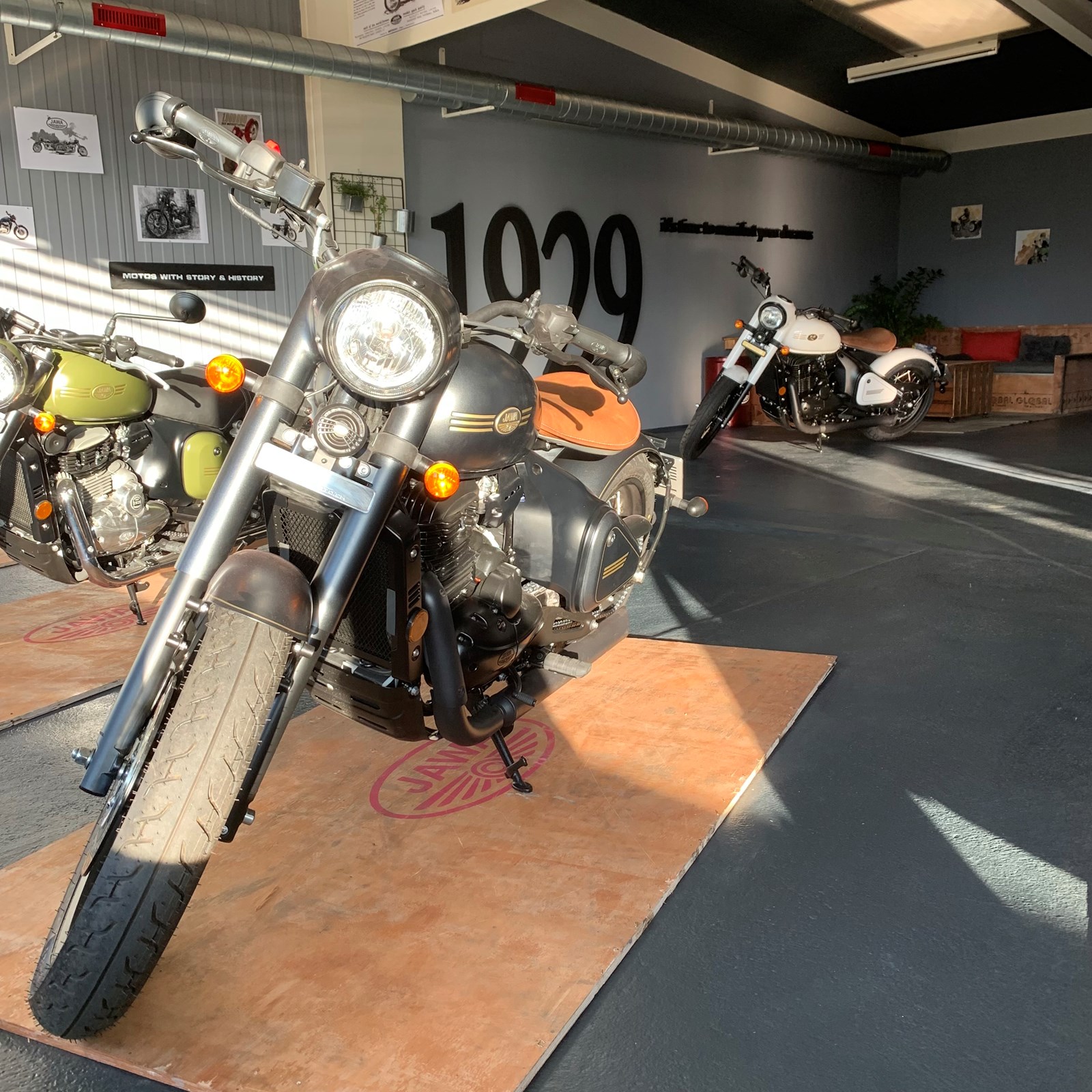 JAWA 300 CL-image-4