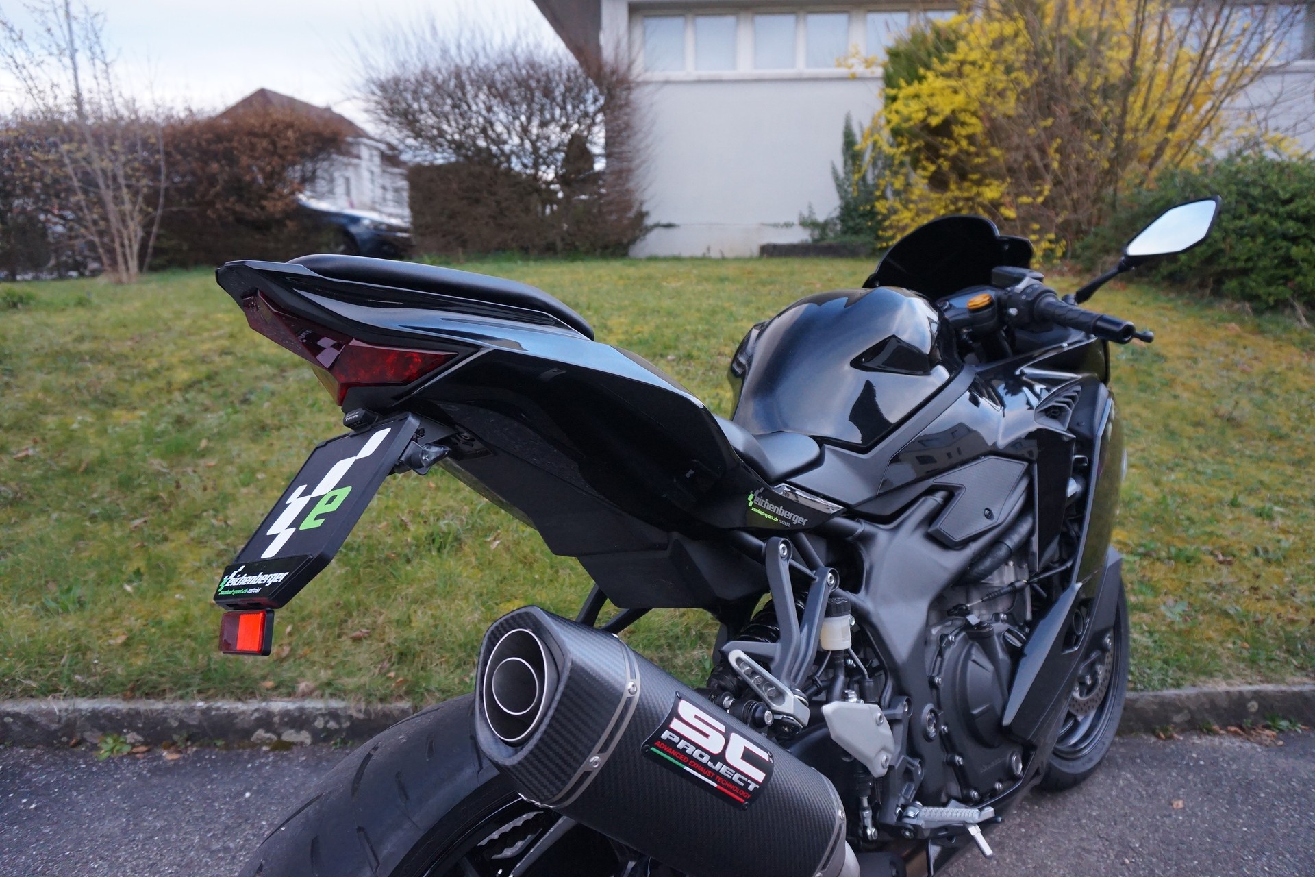 KAWASAKI Ninja ZX-4R ABS (57kW/35kW) mit SC Project SC1-S Karbon Auspuff-image-5