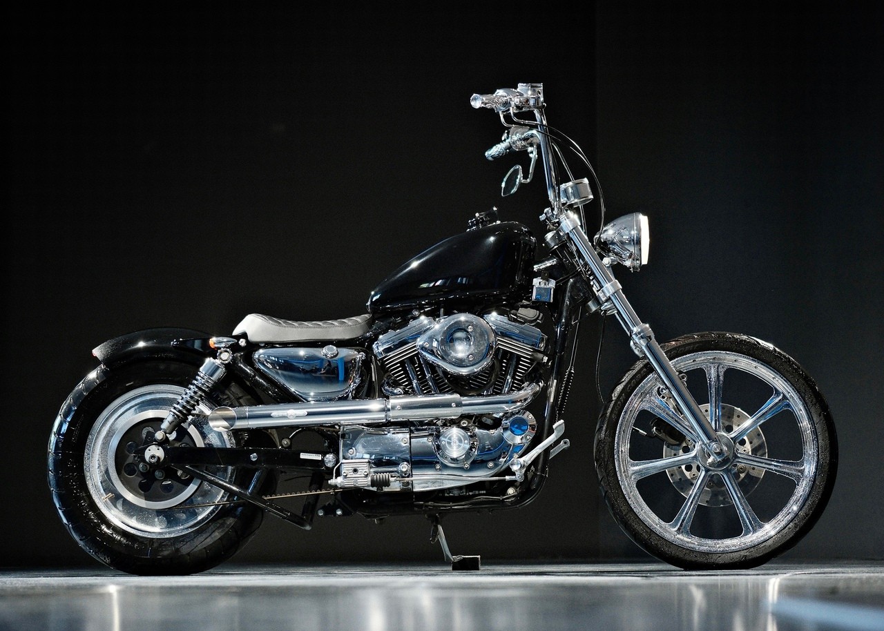 HARLEY-DAVIDSON XL 1200 C Sportster-showroom-element-1