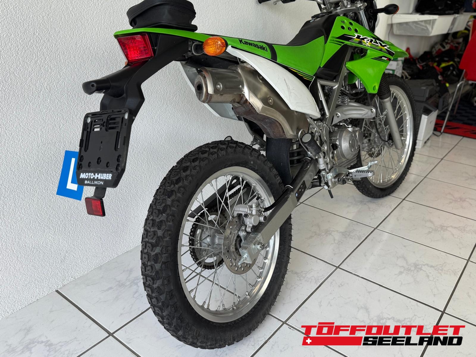 KAWASAKI KLX 150-showroom-element-2