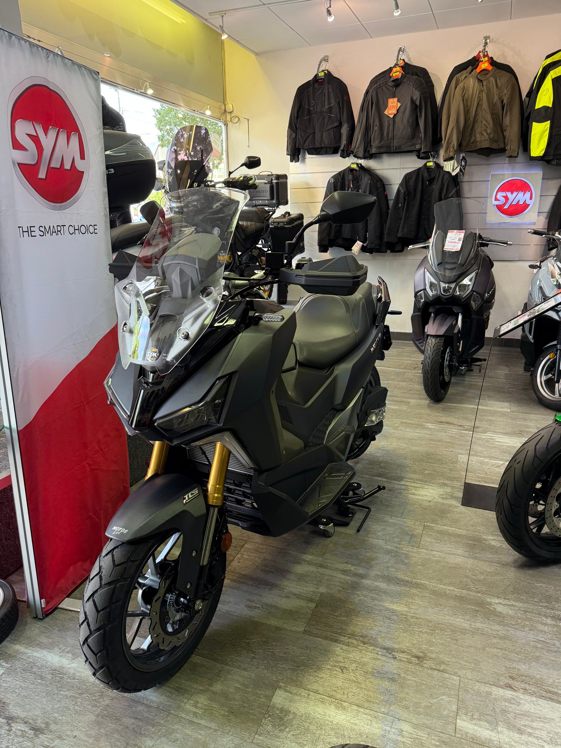 SYM ADX TG 400-image-0