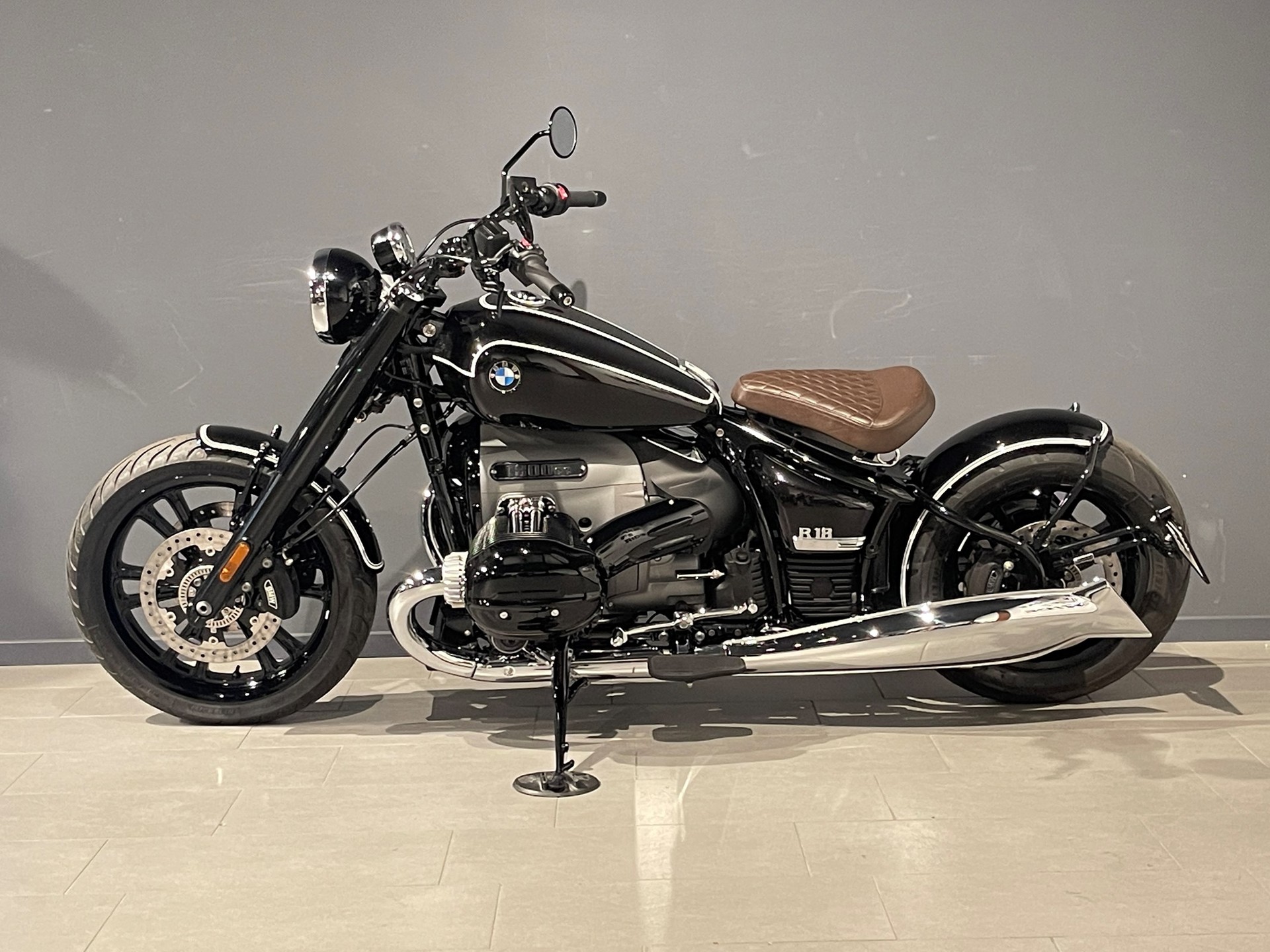 BMW R 18-showroom-element-3