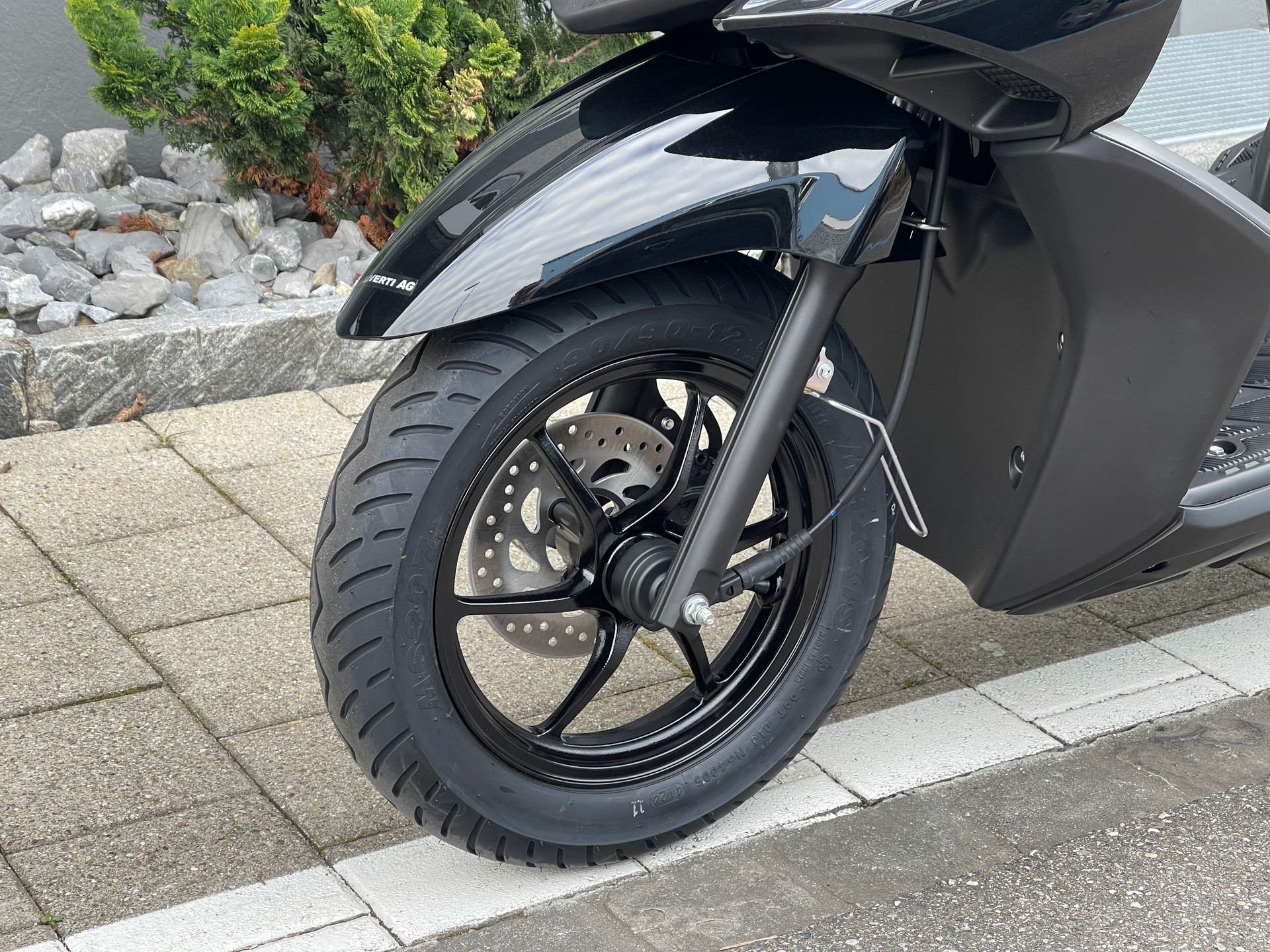 YAMAHA Ray ZR 125 mit Topcase-showroom-element-1