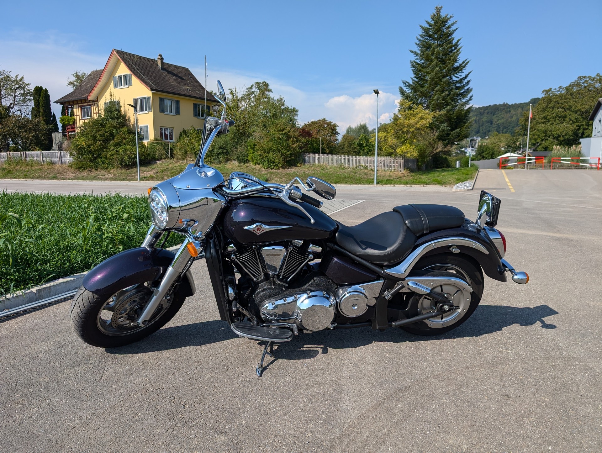 KAWASAKI VN 2000