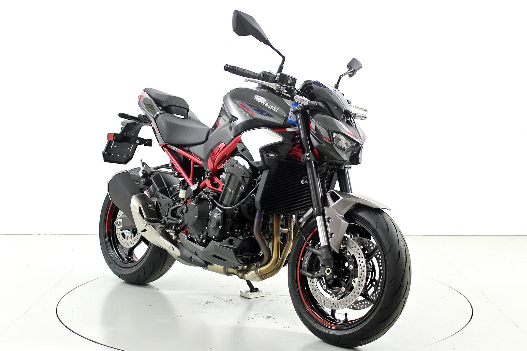 KAWASAKI Z 900 ABS-image-1