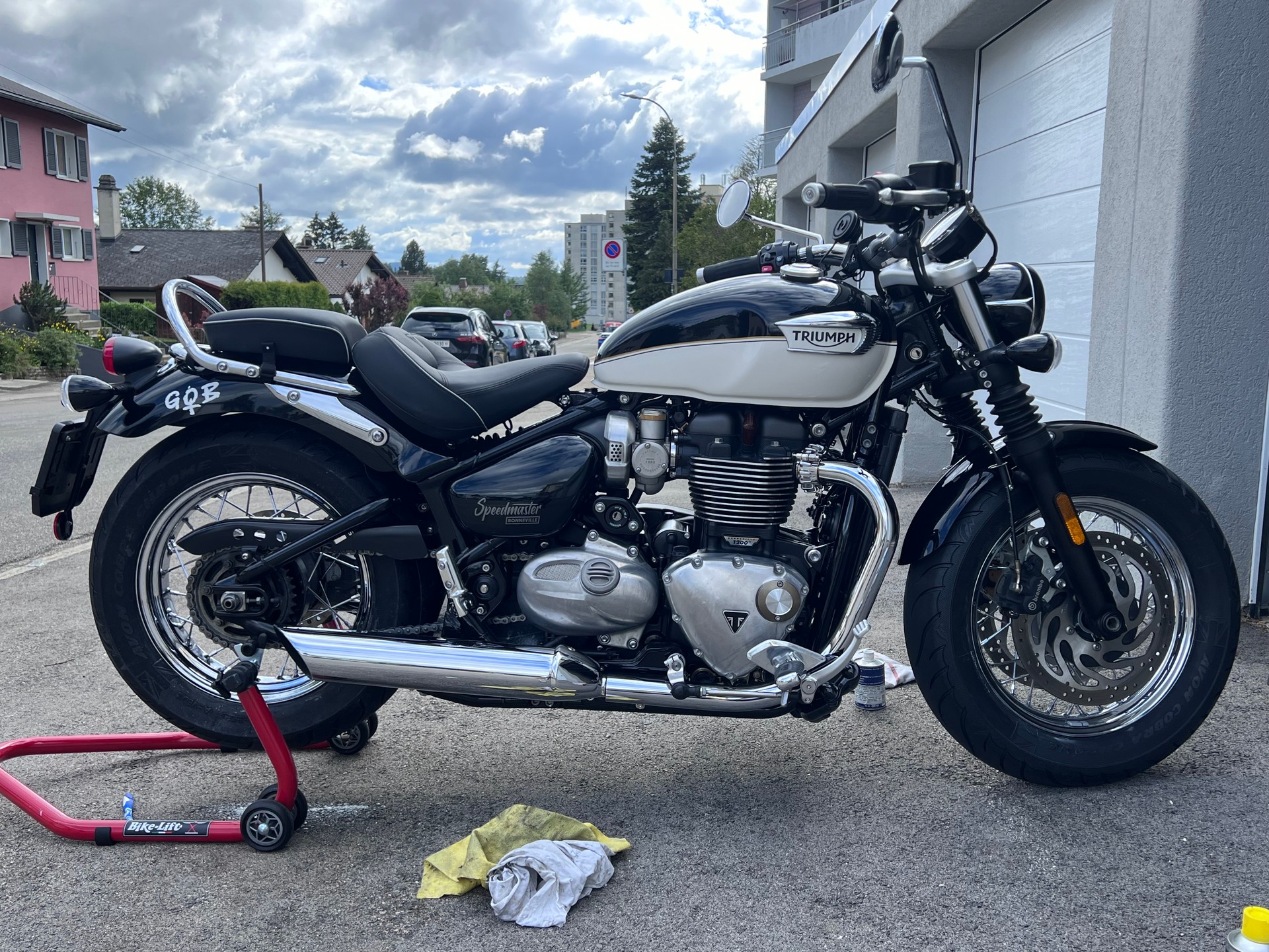 TRIUMPH Bonneville 1200 Speedmaster Special Edition-image-6