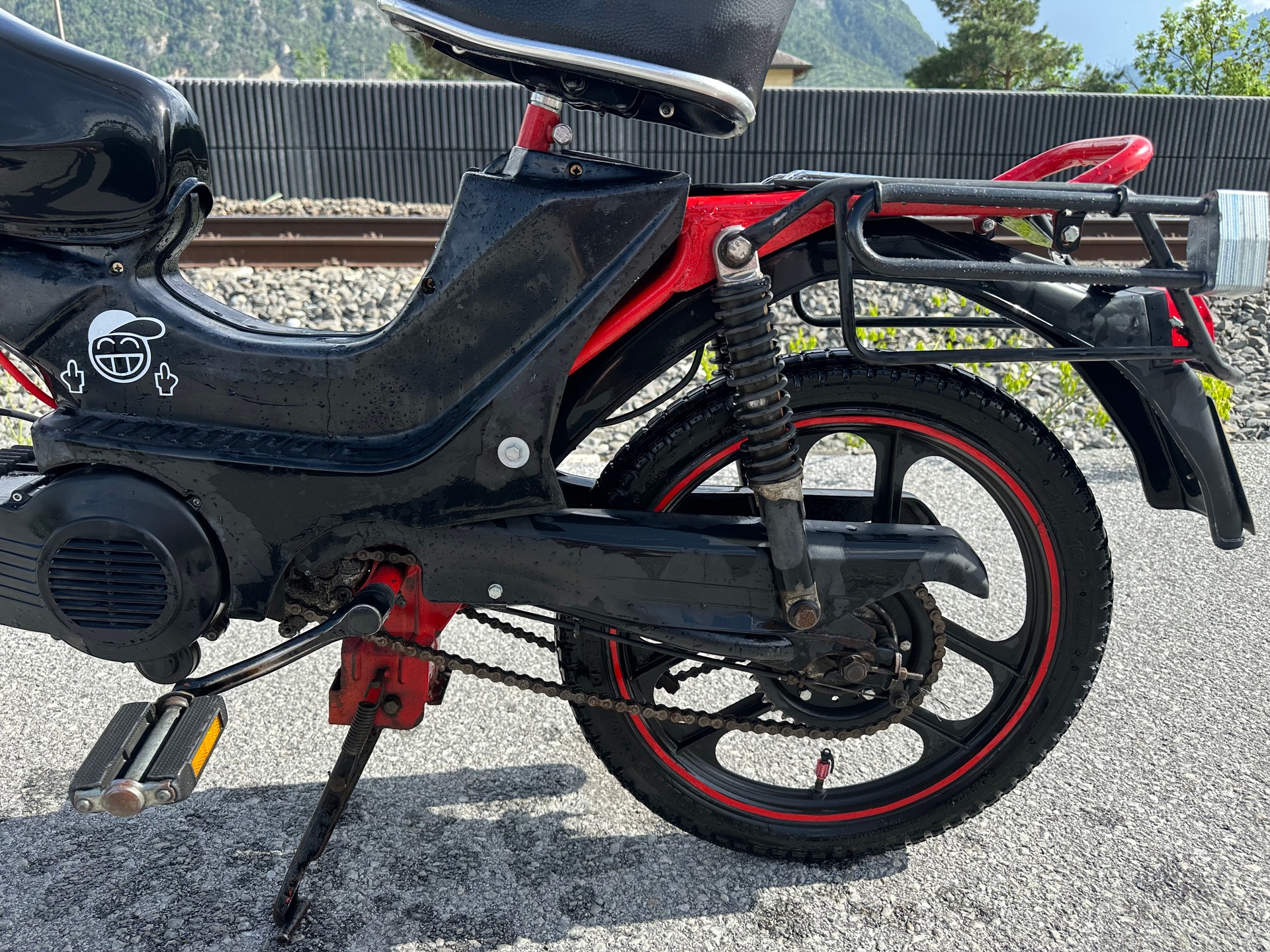 PUCH 521 cross-image-6