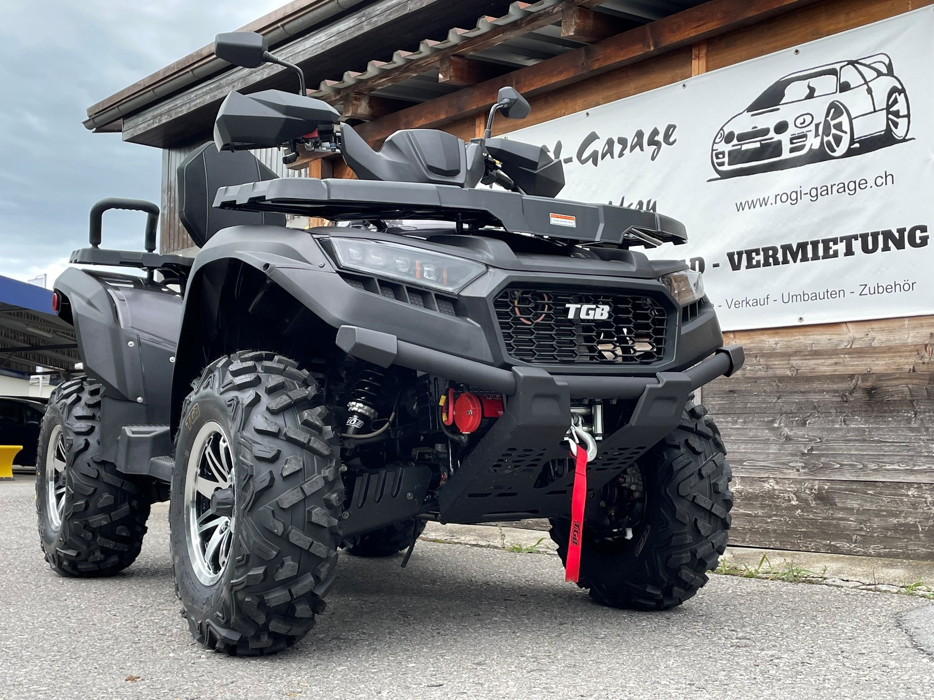 TGB Blade 1000 EFI LT Touring 4x4-image-2