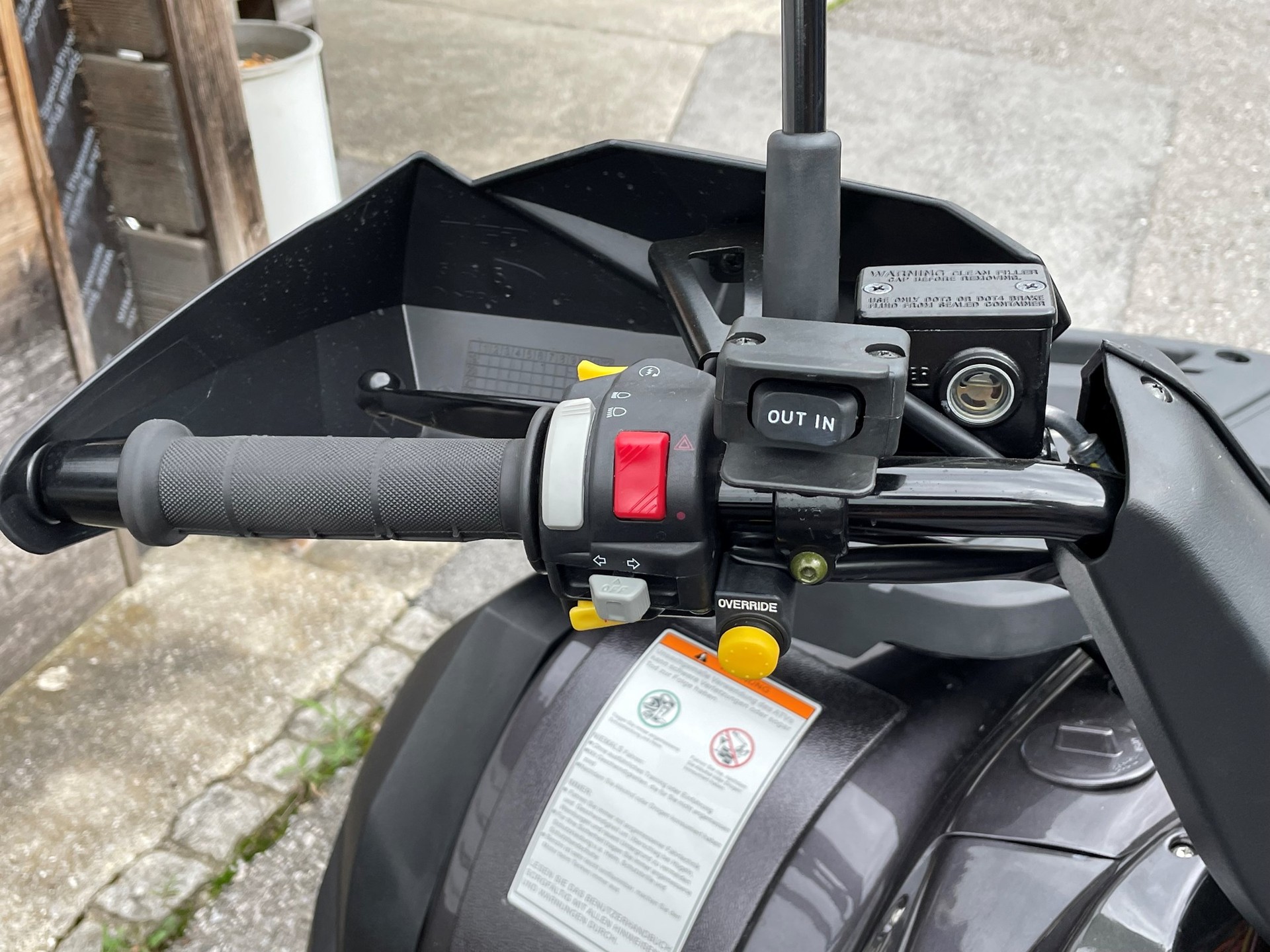TGB Blade 1000 EFI LT Touring 4x4-image-7