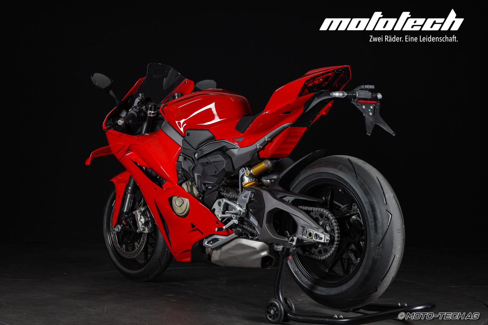 DUCATI Panigale V4 S-image-4