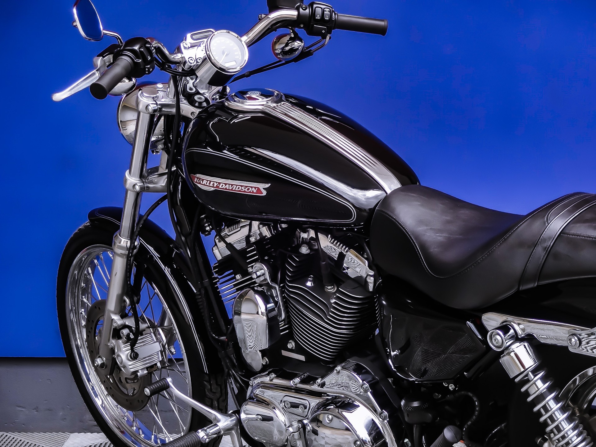 HARLEY-DAVIDSON XL 1200 C Sportster Custom Injection
