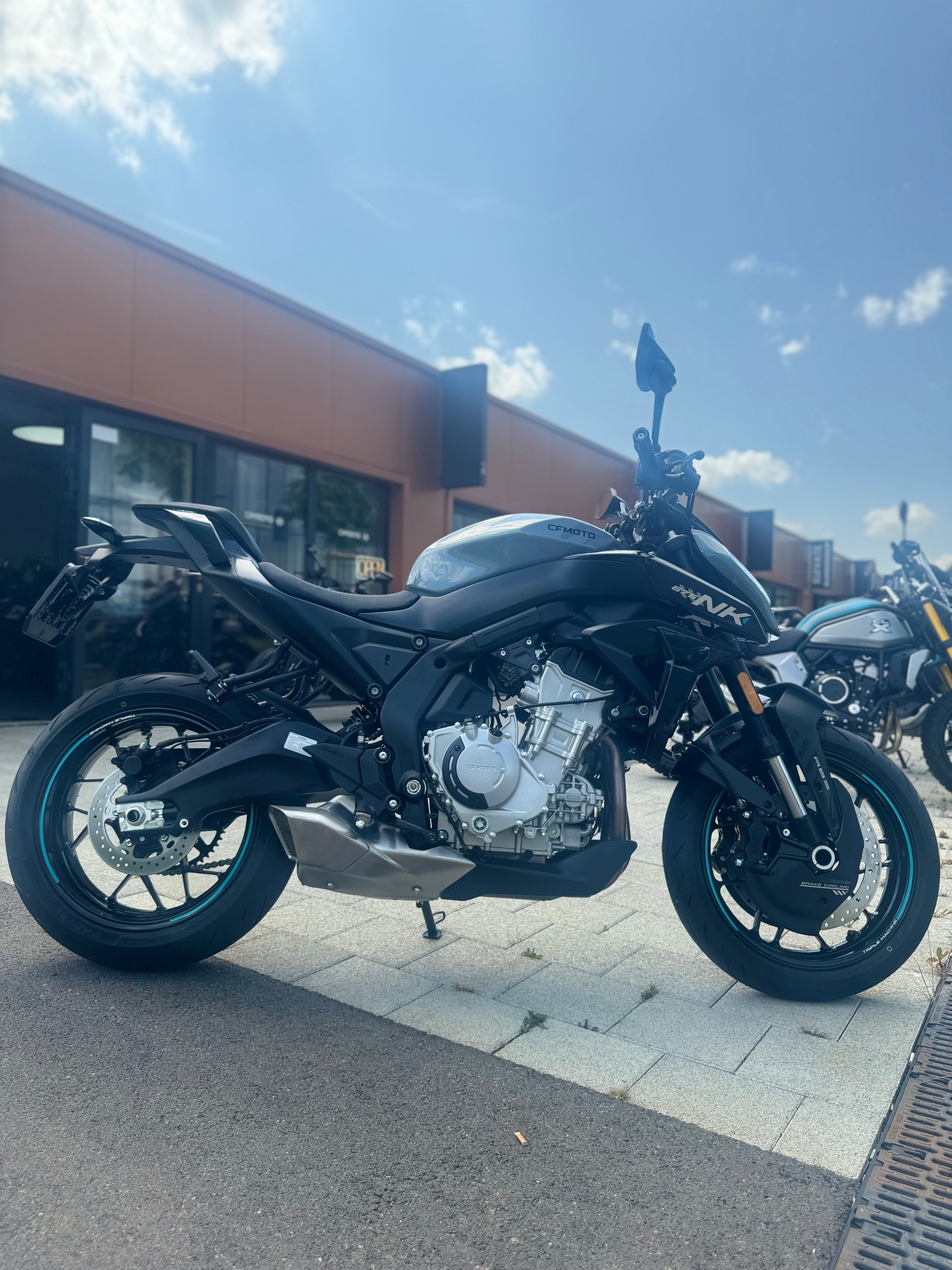 CF MOTO 675NK-image-1