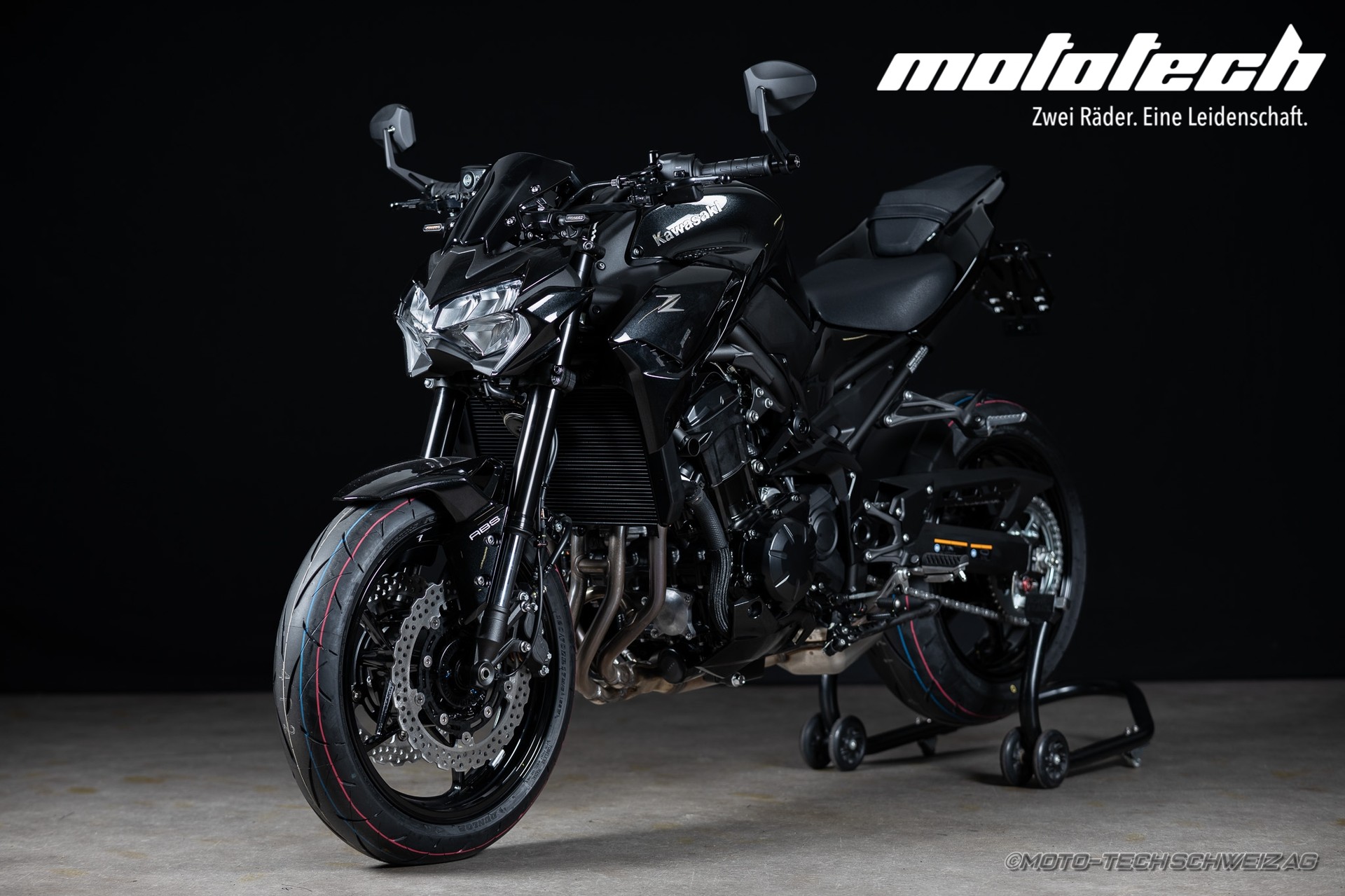 KAWASAKI Z 900 MY24 (35/70kW) BLACK EDITION  STAGE 1-image-5