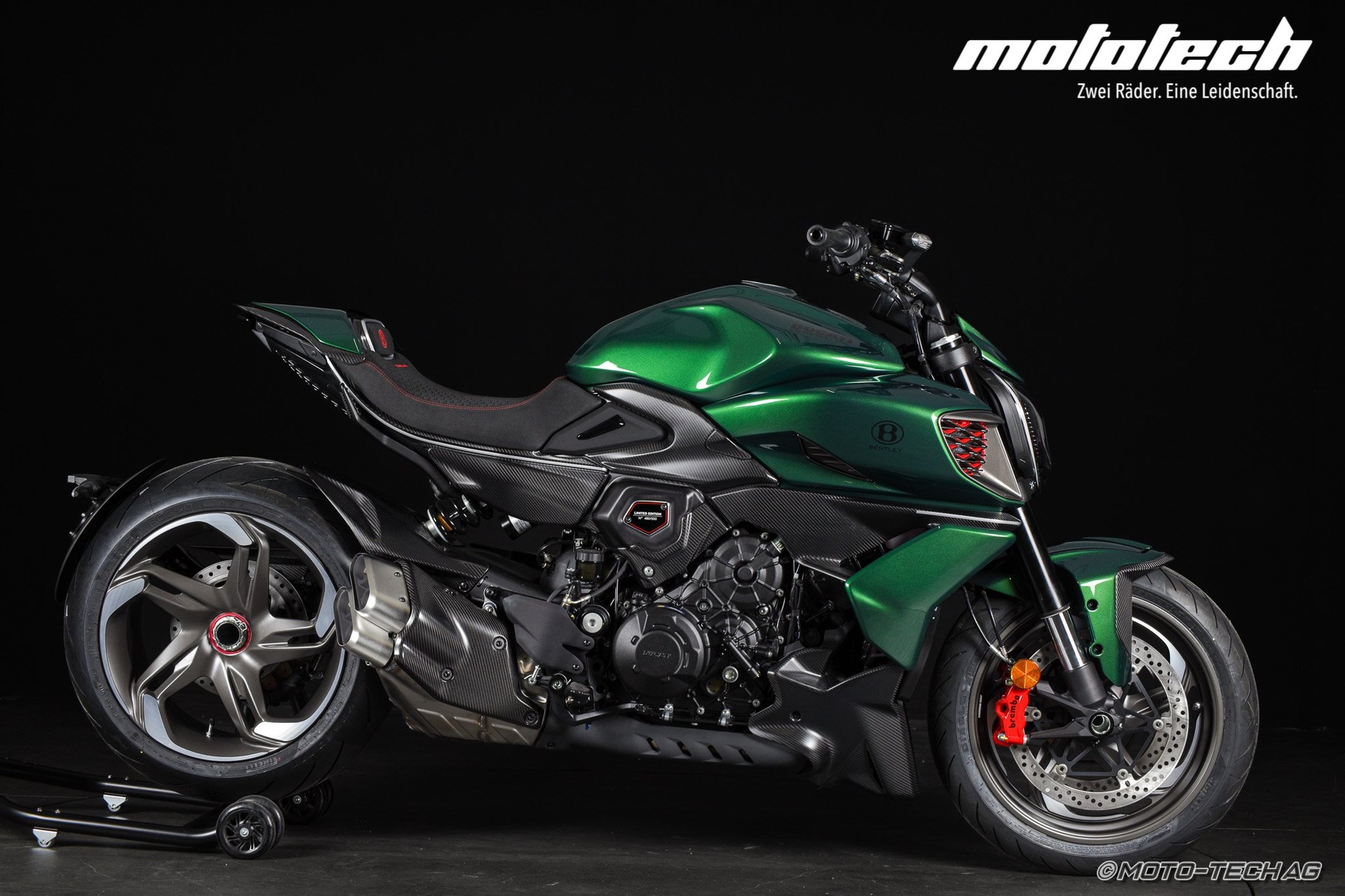 DUCATI Diavel V4 Bentley N.480/500-showroom-element-1