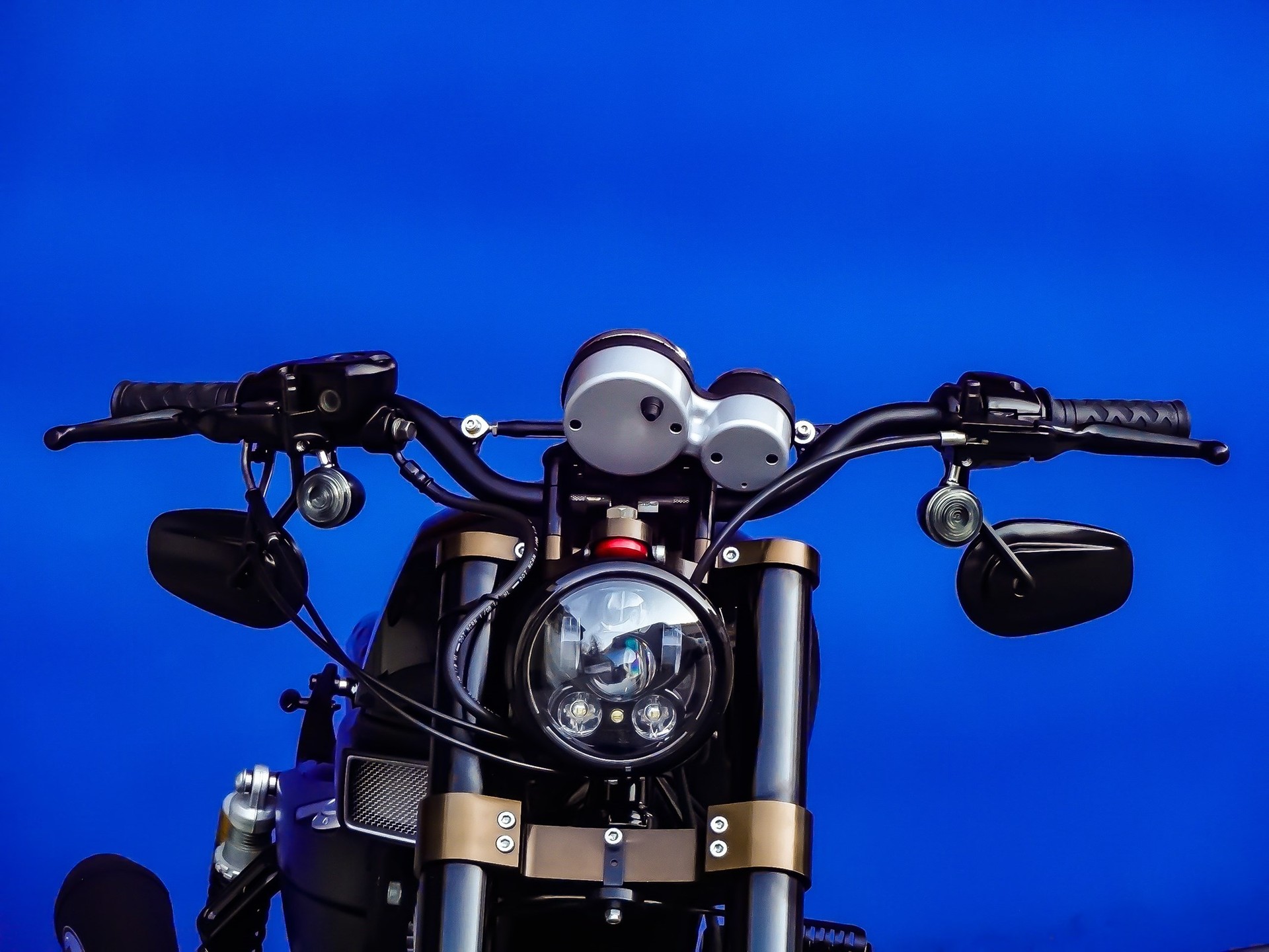 HARLEY-DAVIDSON XR 1200-image-5