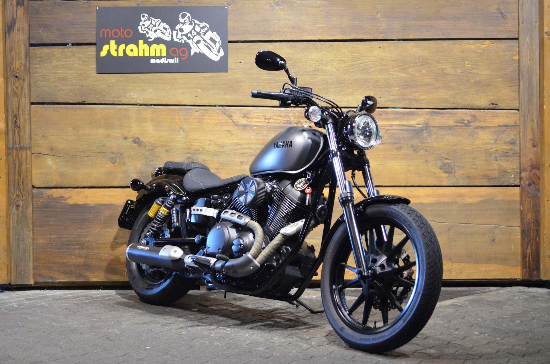 YAMAHA XV 950 R ABS