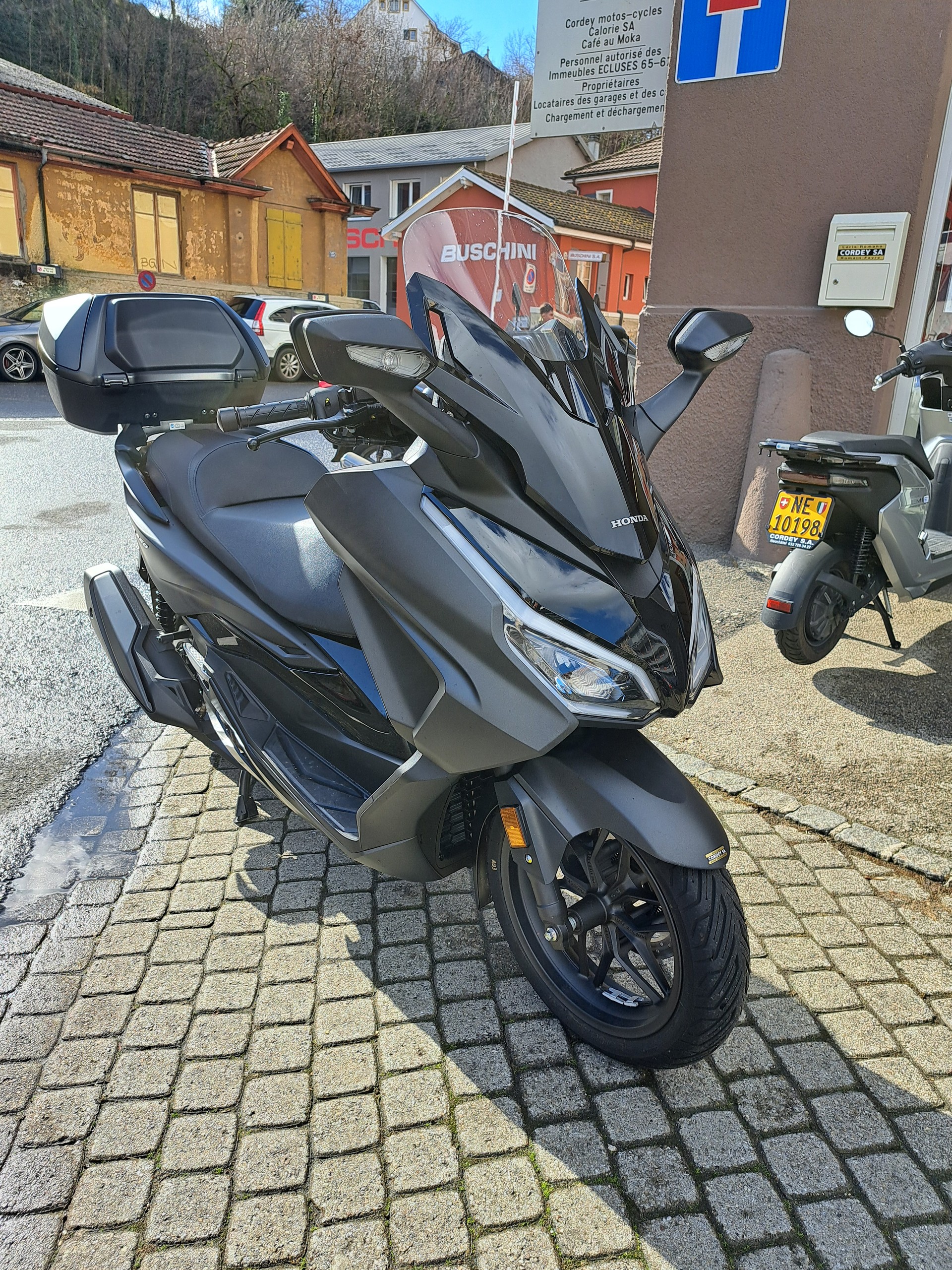 HONDA NSS 350 Smart Top Box