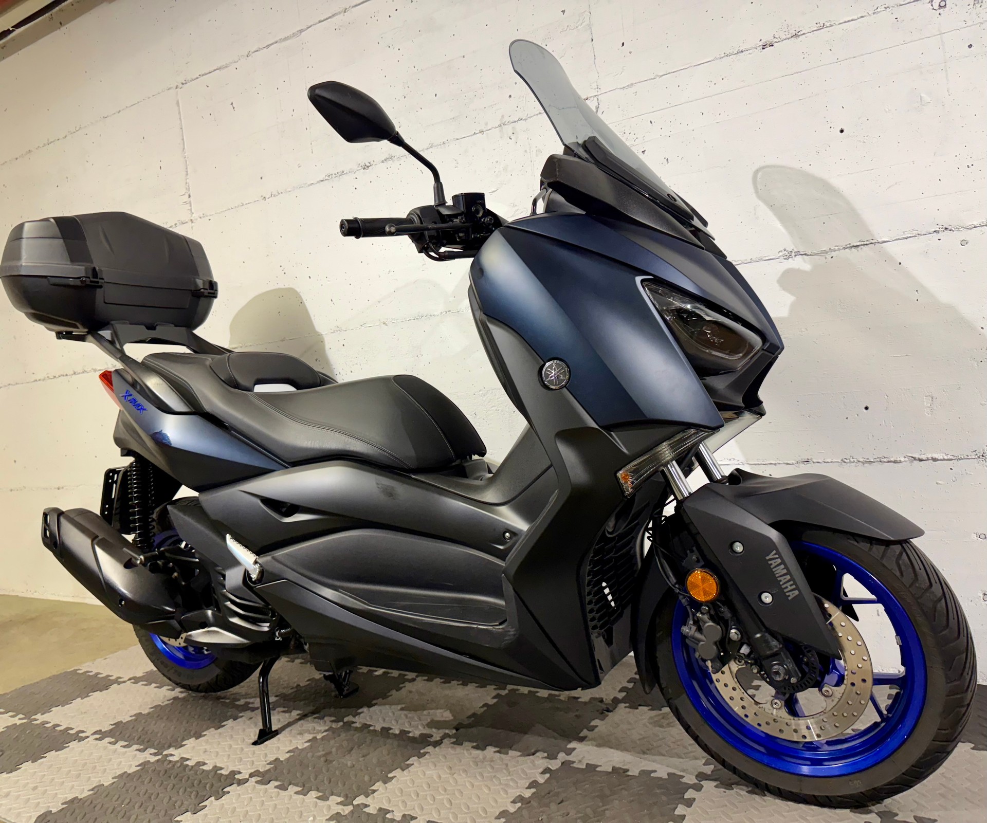 YAMAHA X-Max YP 125-showroom-element-2