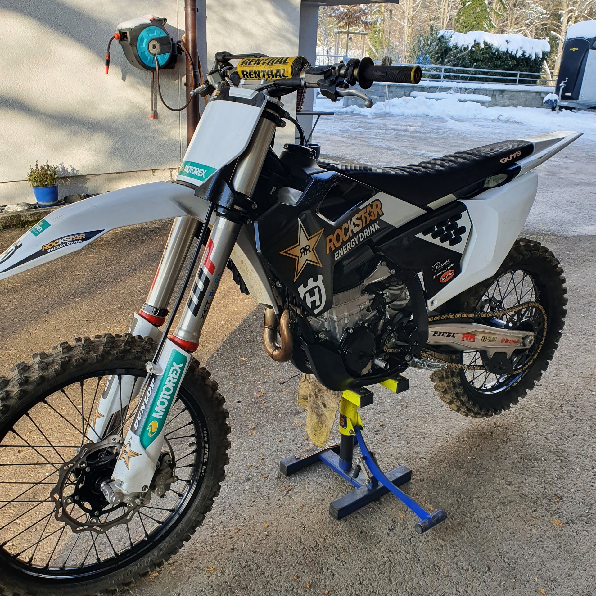 HUSQVARNA Rockstar Edition-image-4