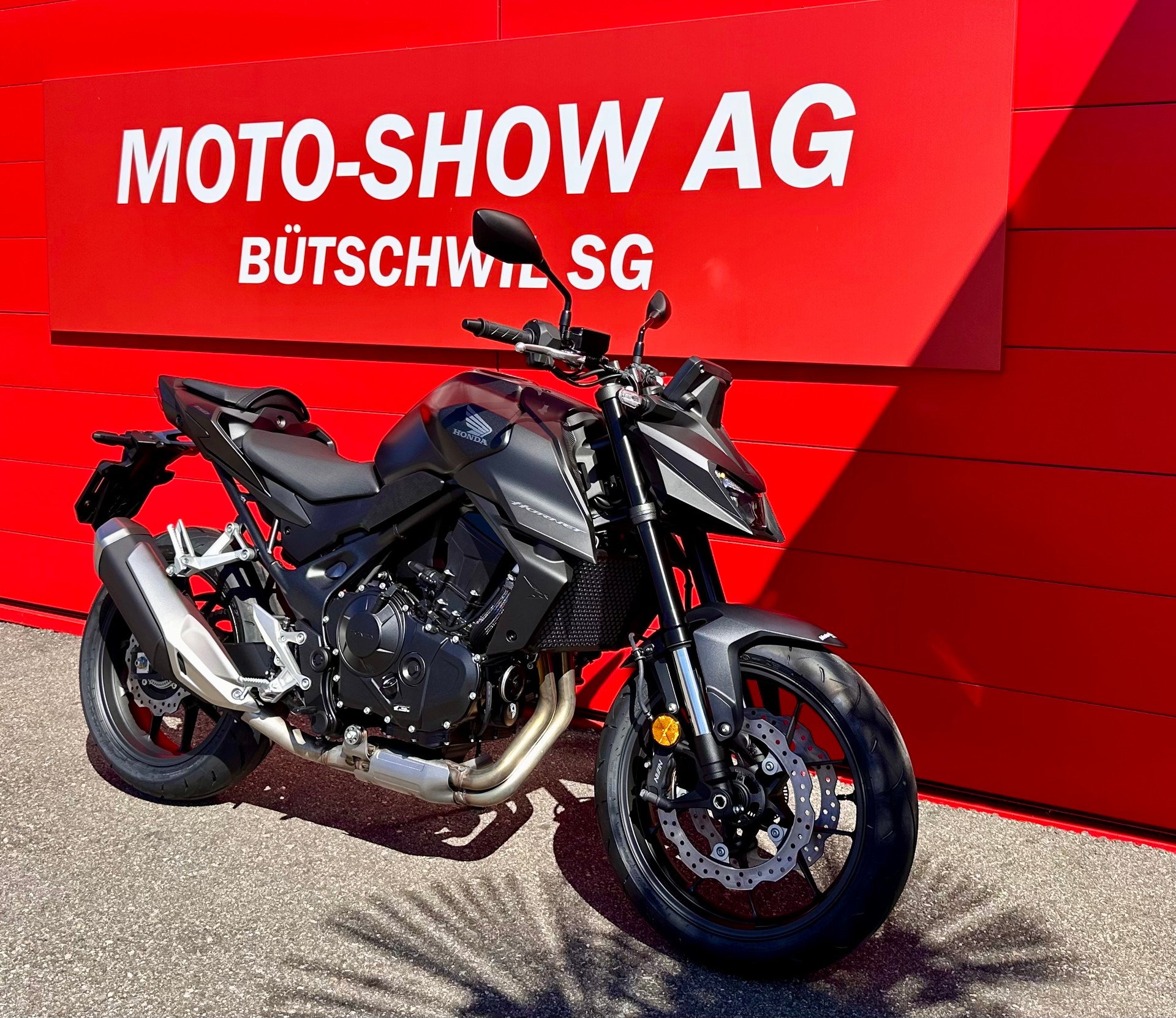 HONDA CB 750 Hornet-showroom-element-1