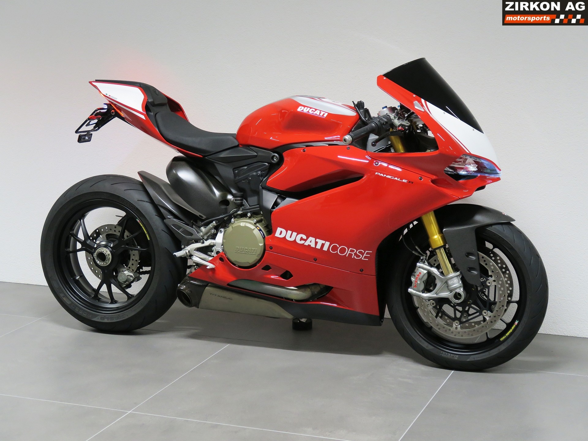DUCATI Panigale 1199 R ABS-showroom-element-1