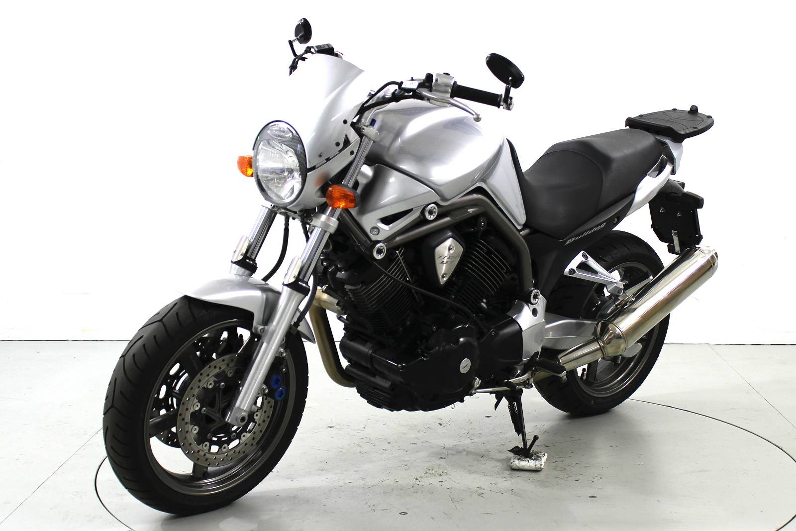 YAMAHA BT 1100 Bulldog-showroom-element-2