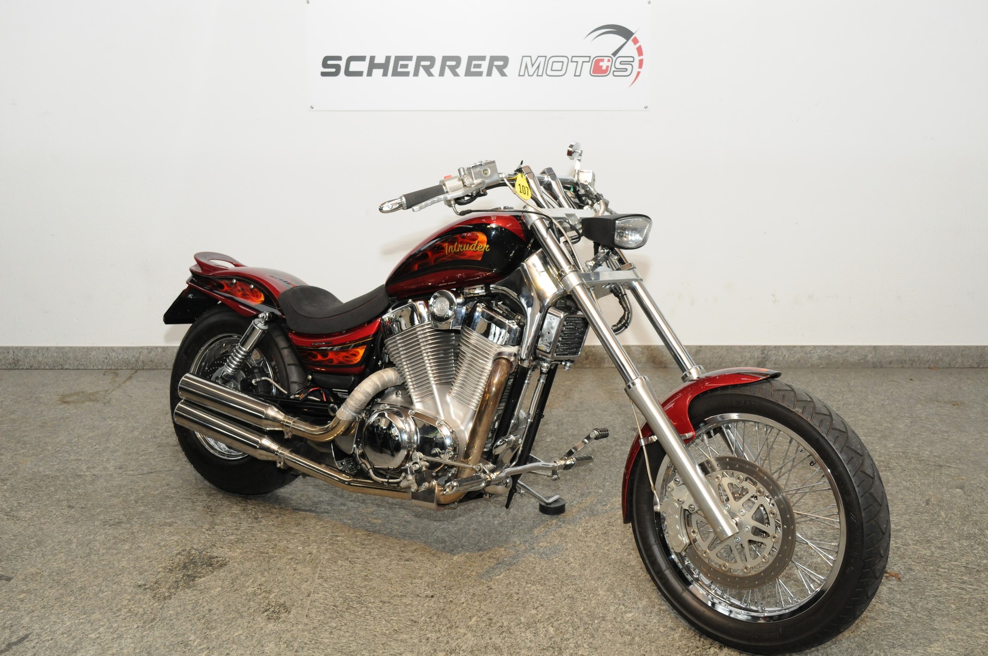 SUZUKI VS 1400 GLP Intruder-showroom-element-1