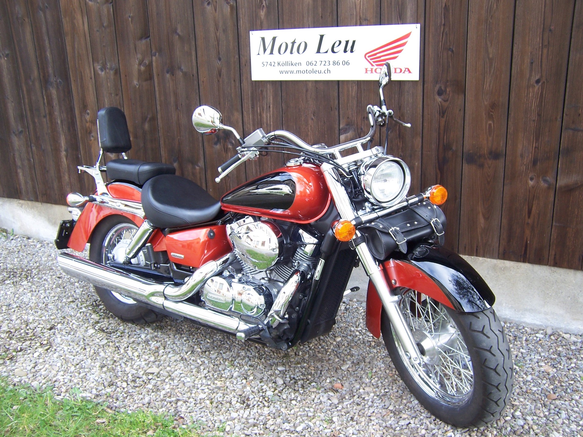 HONDA VT 750 C-showroom-element-1