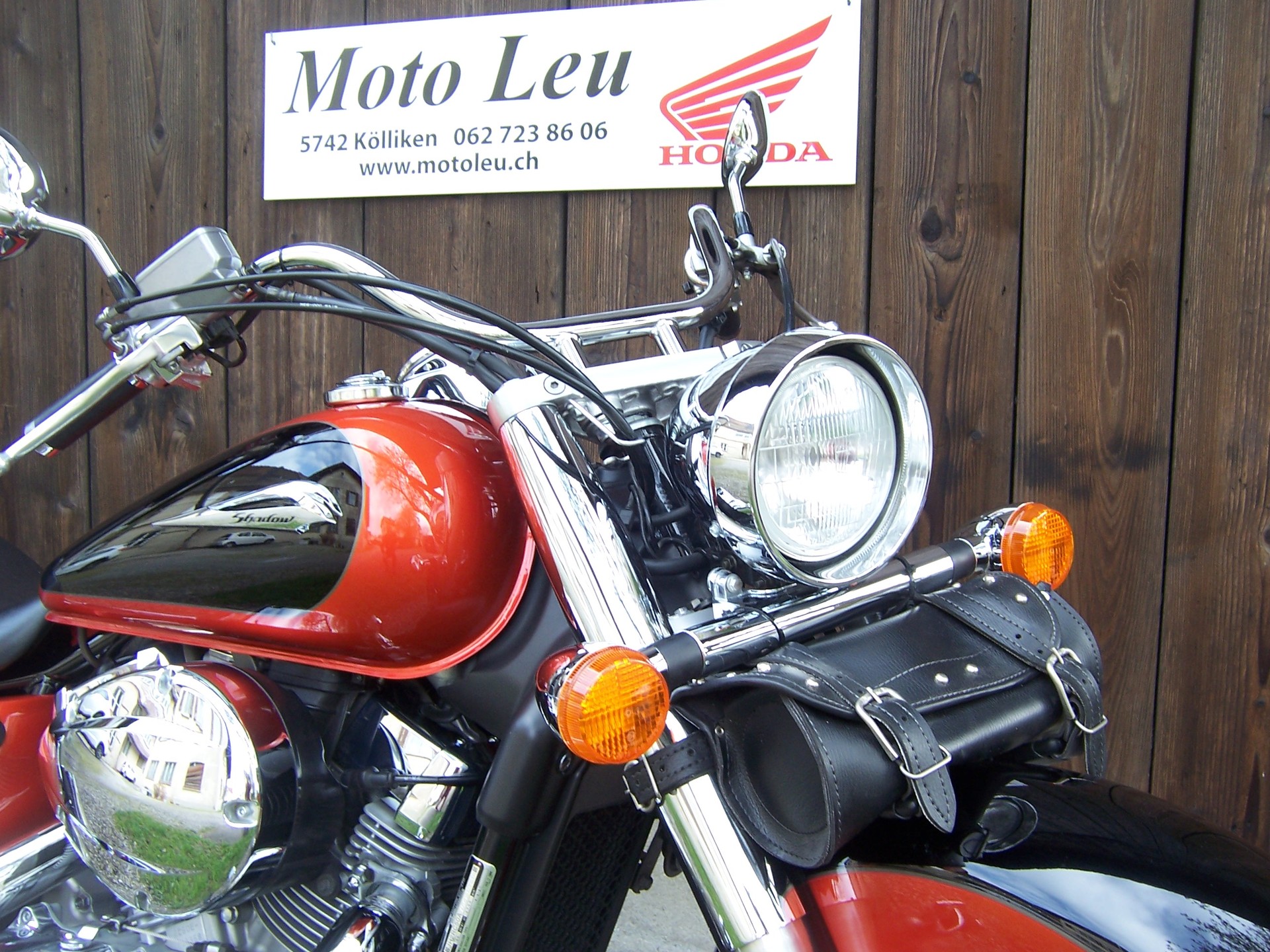 HONDA VT 750 C-showroom-element-2