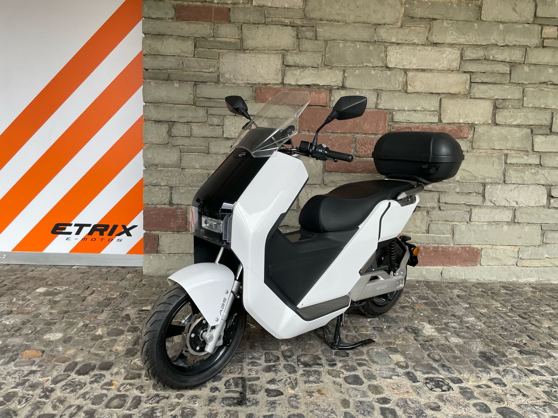 ETRIX Ecooter E5