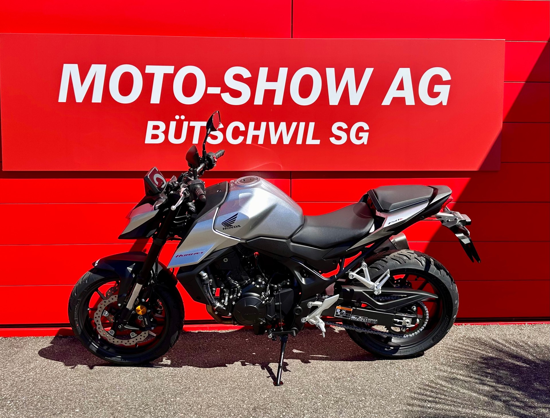 HONDA CB 750 Hornet-showroom-element-3