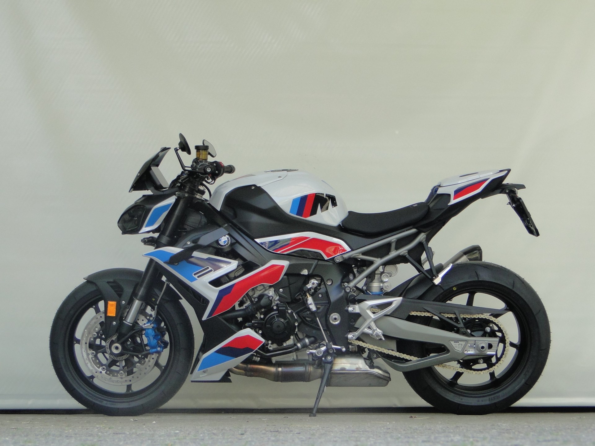 BMW M 1000 R