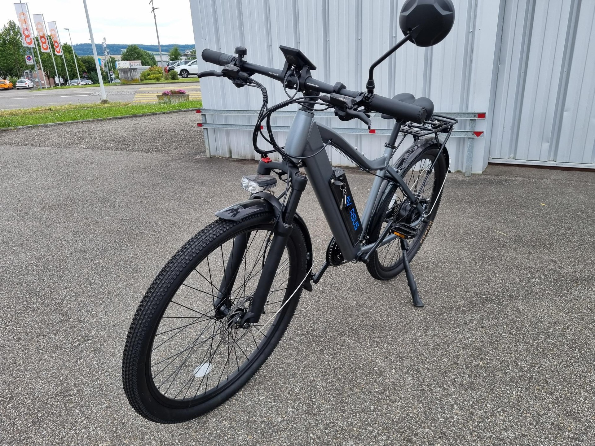 AVERSUS CITY RUNNER M 25Km/h