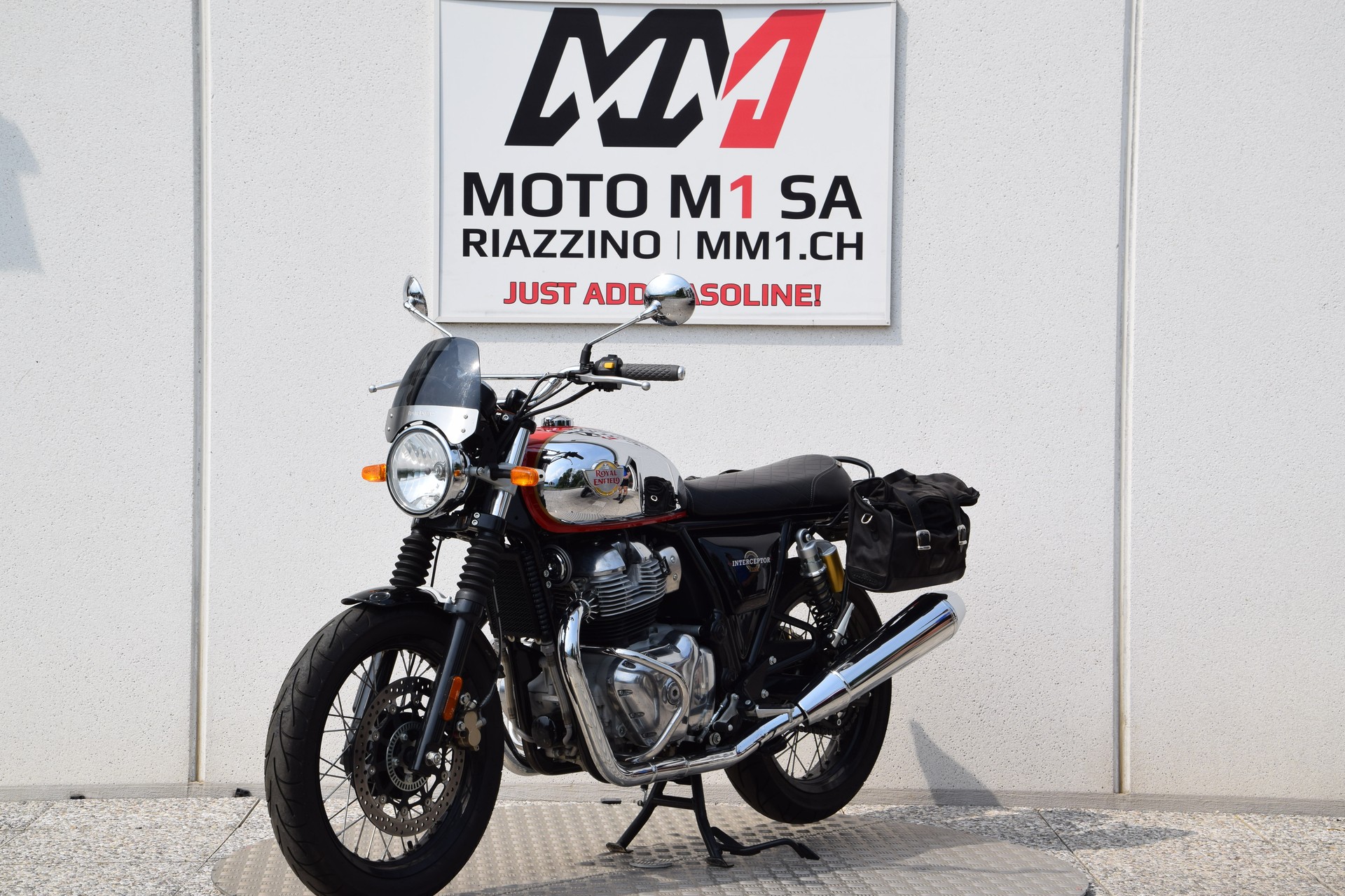 ROYAL ENFIELD Interceptor 650 Spezial-showroom-element-3