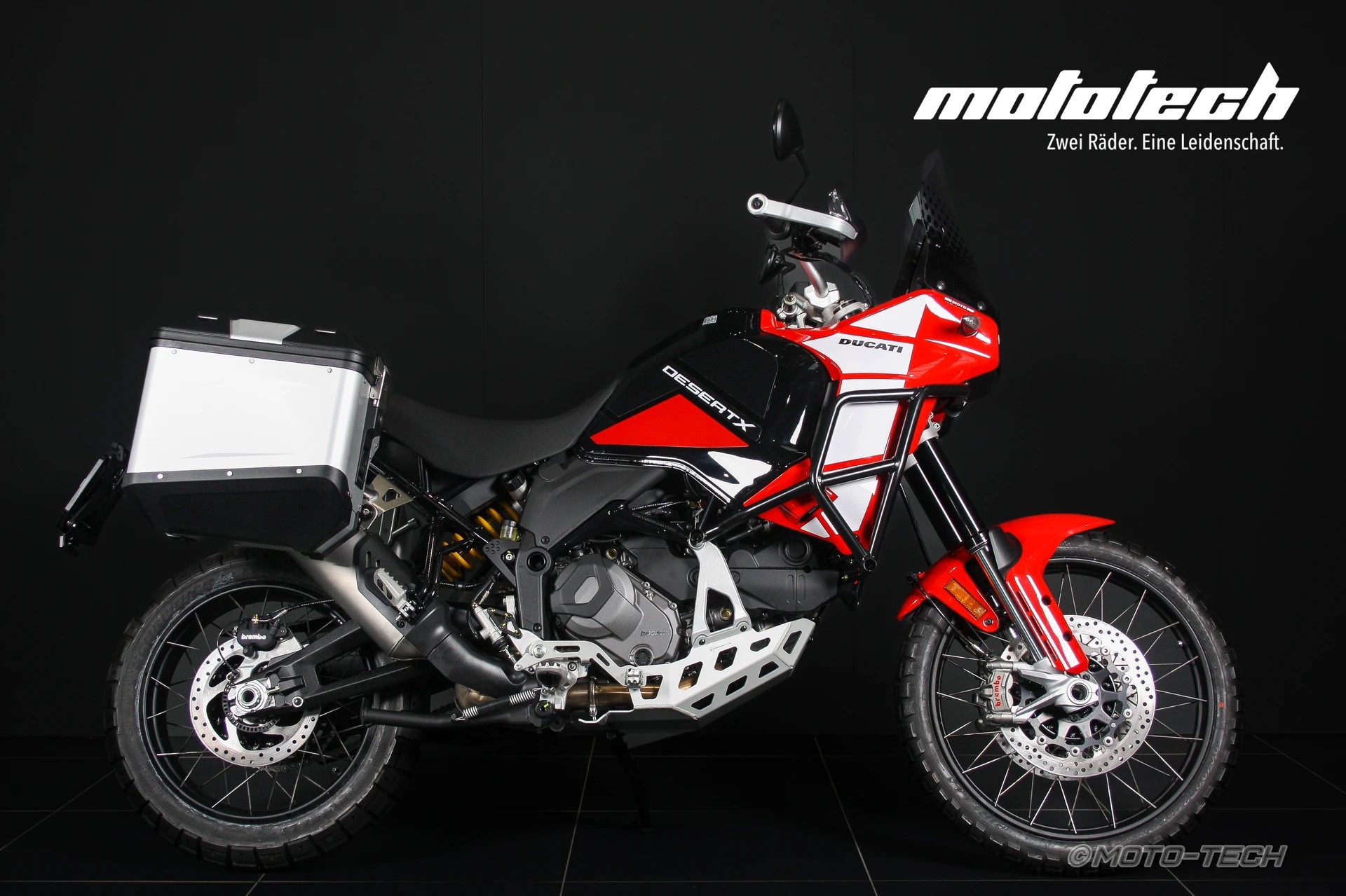 DUCATI Desert X Discovery / 4 JAHRE GARANTIE-showroom-element-2